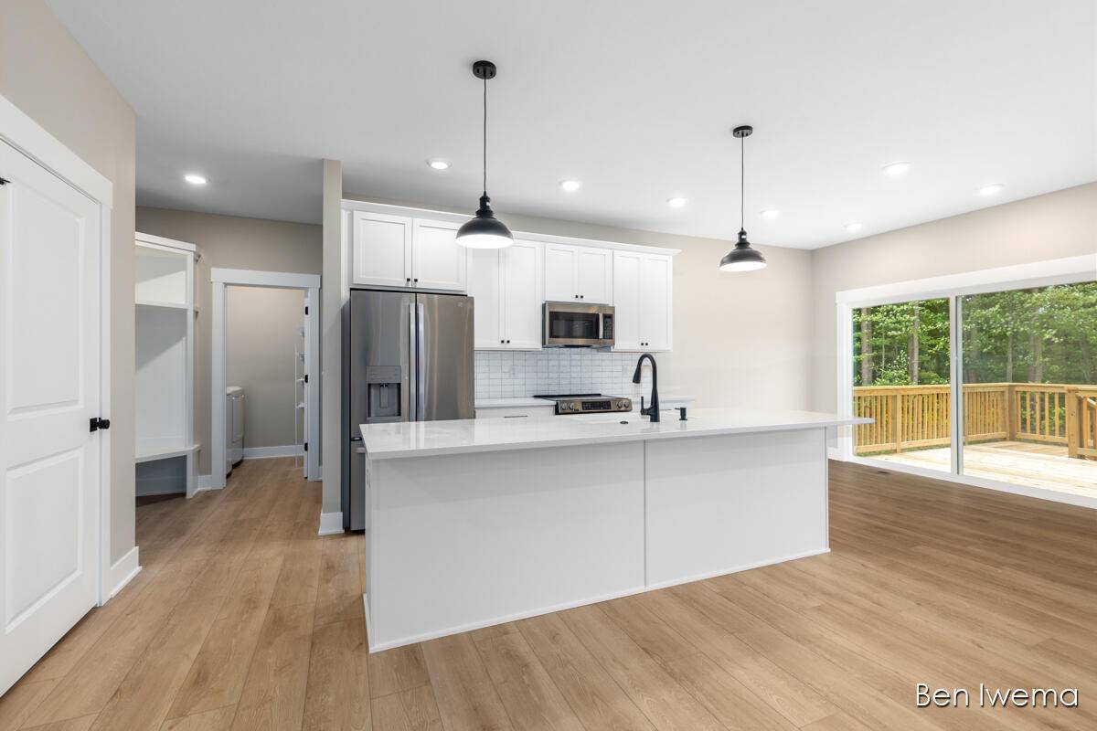 Coopersville, MI 49404,9026 Weston DR