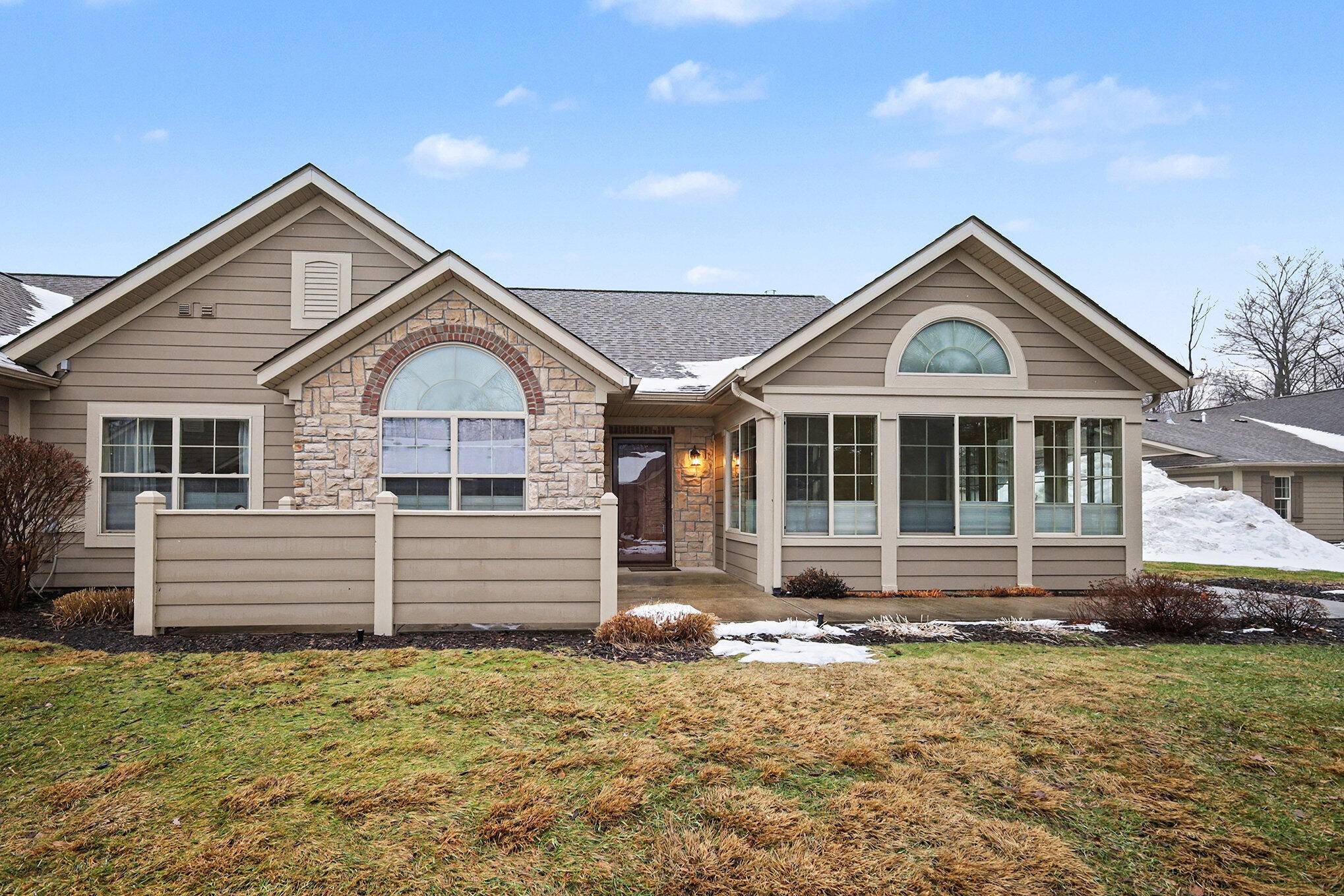 Wyoming, MI 49418,5335 Mapleside LN SW