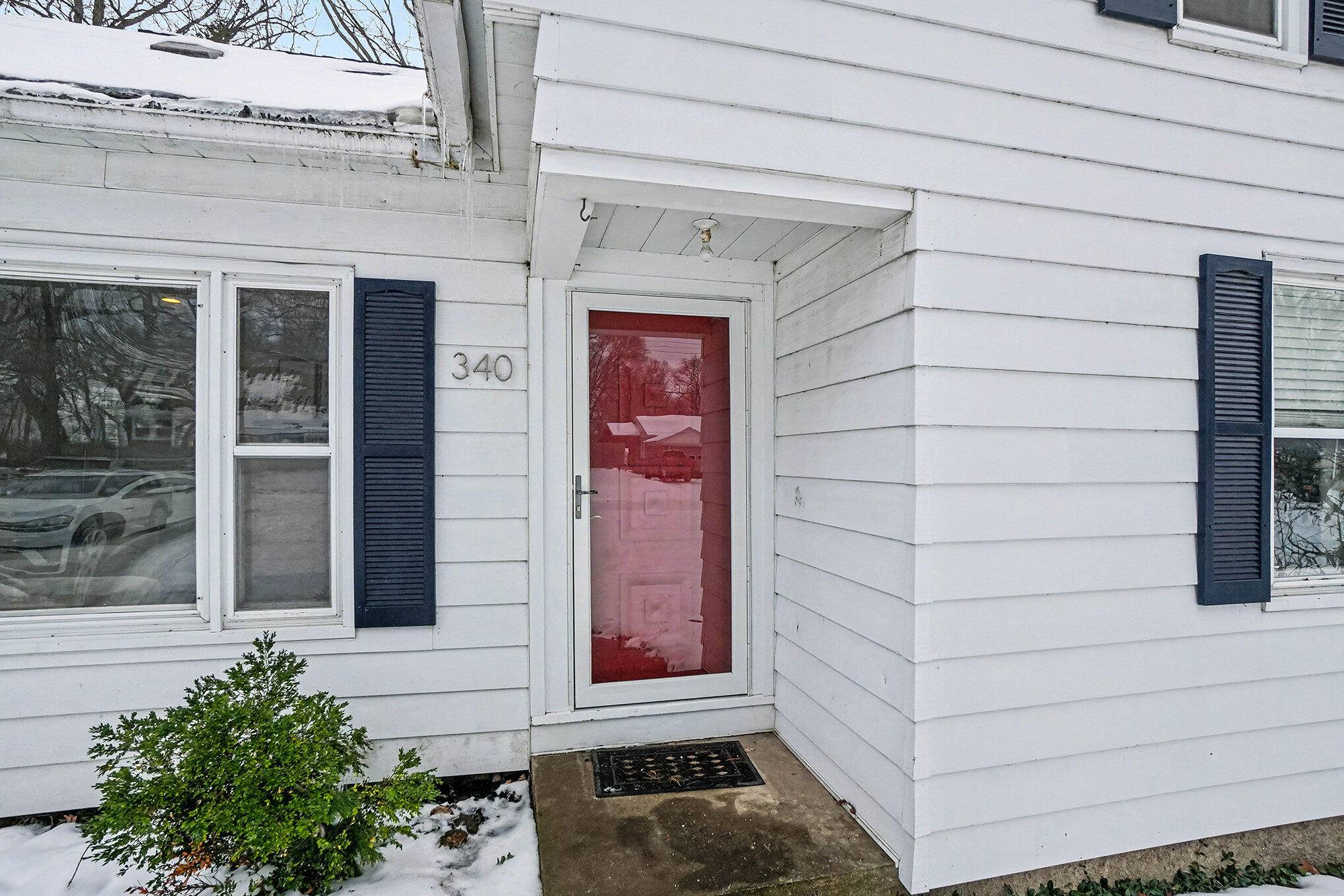 Holland, MI 49424,340 4th AVE