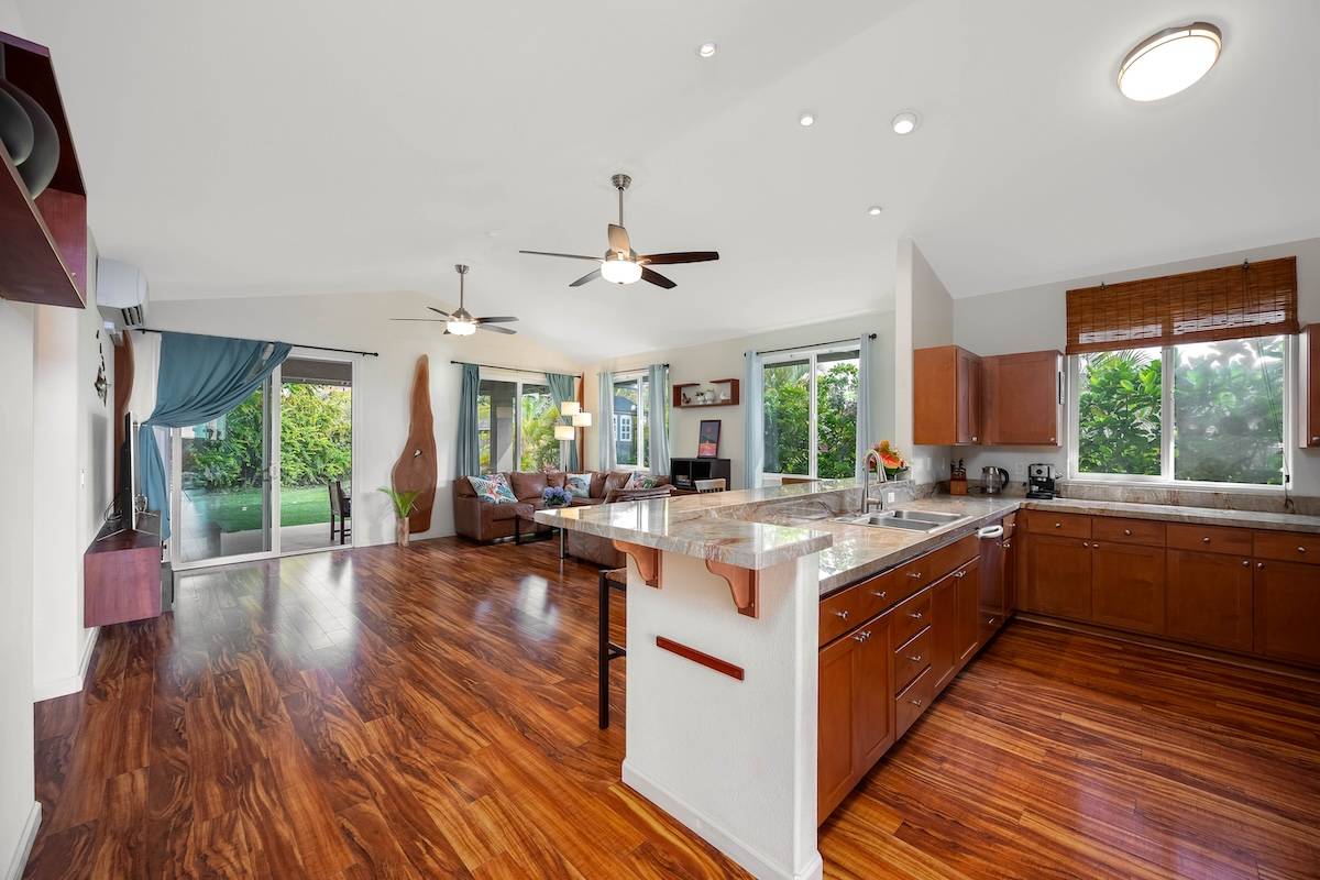 Waikoloa, HI 96738,68-1603 KILAKILA ST