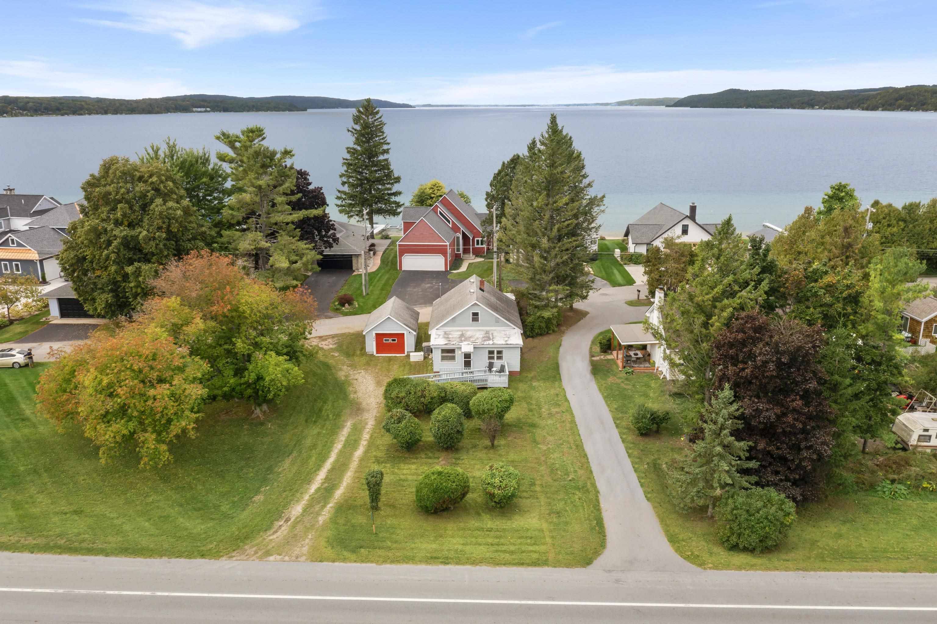 Beulah, MI 49617,350 N Michigan AVE