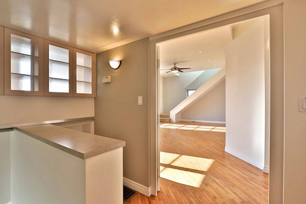 Toronto C01, ON M5S 2N9,50 Croft ST