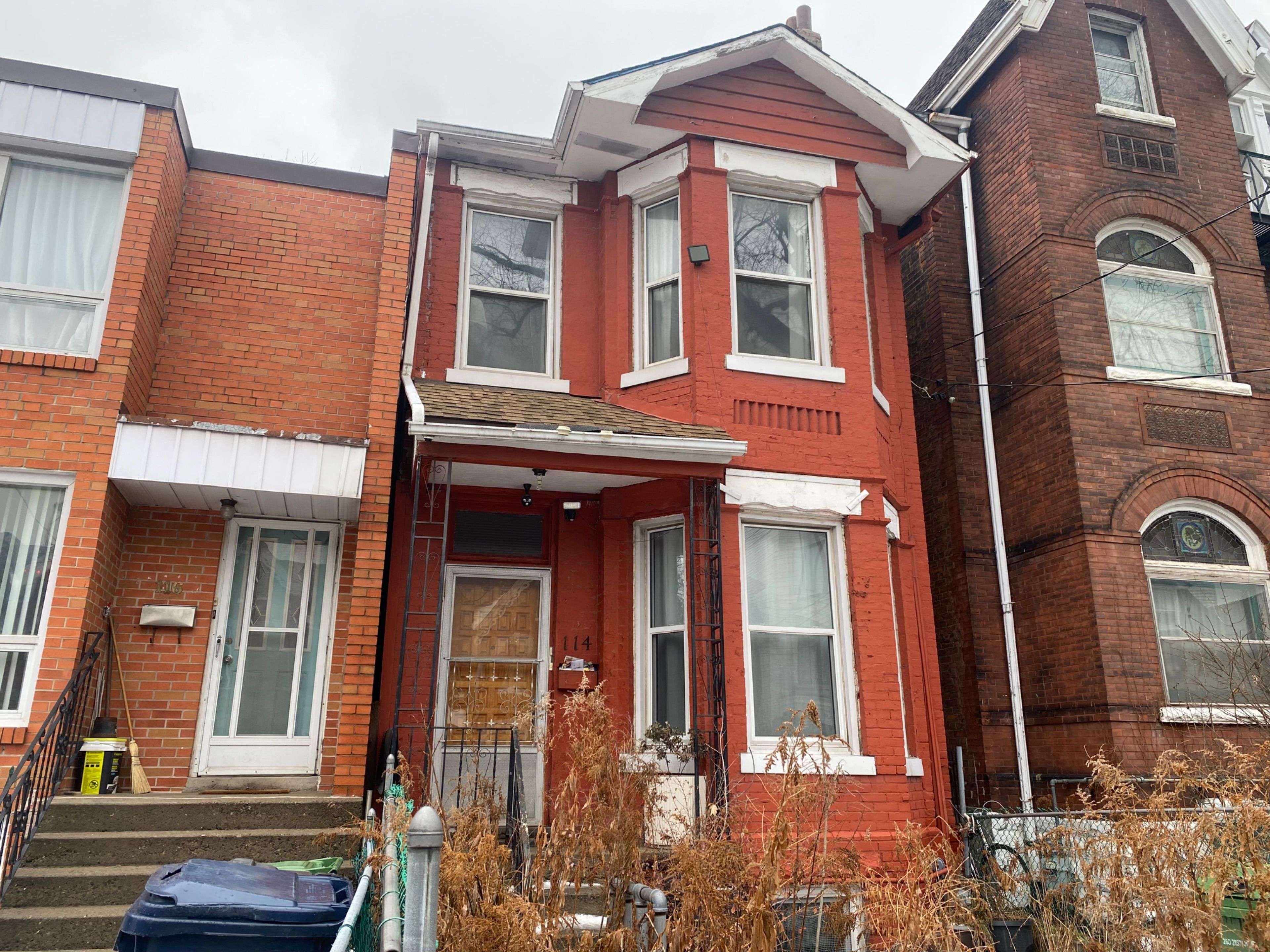 Toronto C01, ON M5T 1L6,114 Baldwin ST #Bsmt
