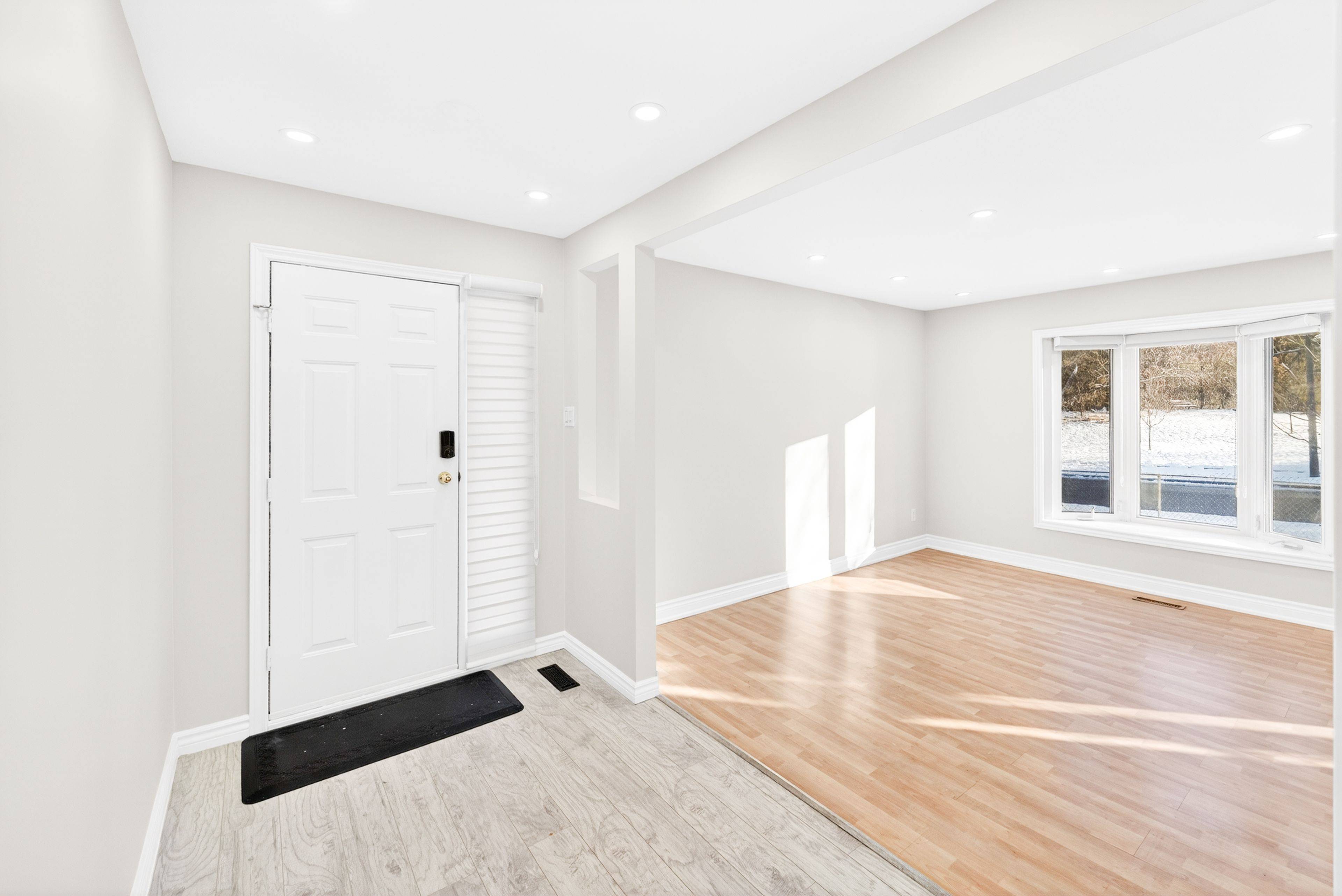 Toronto E11, ON M1B 2V2,138 John Tabor TRL