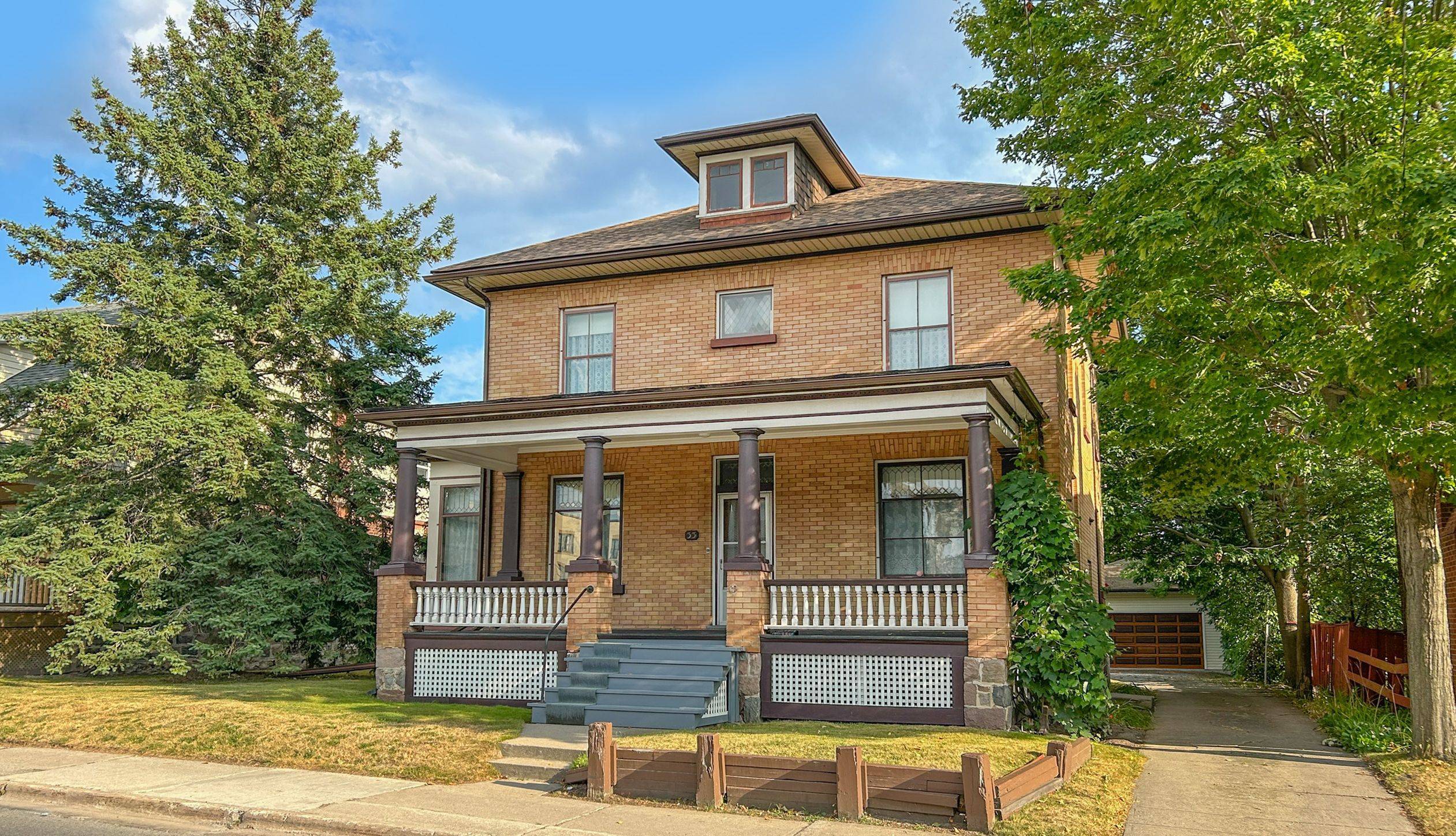 Oshawa, ON L1H 2L7,33 Fairbanks ST