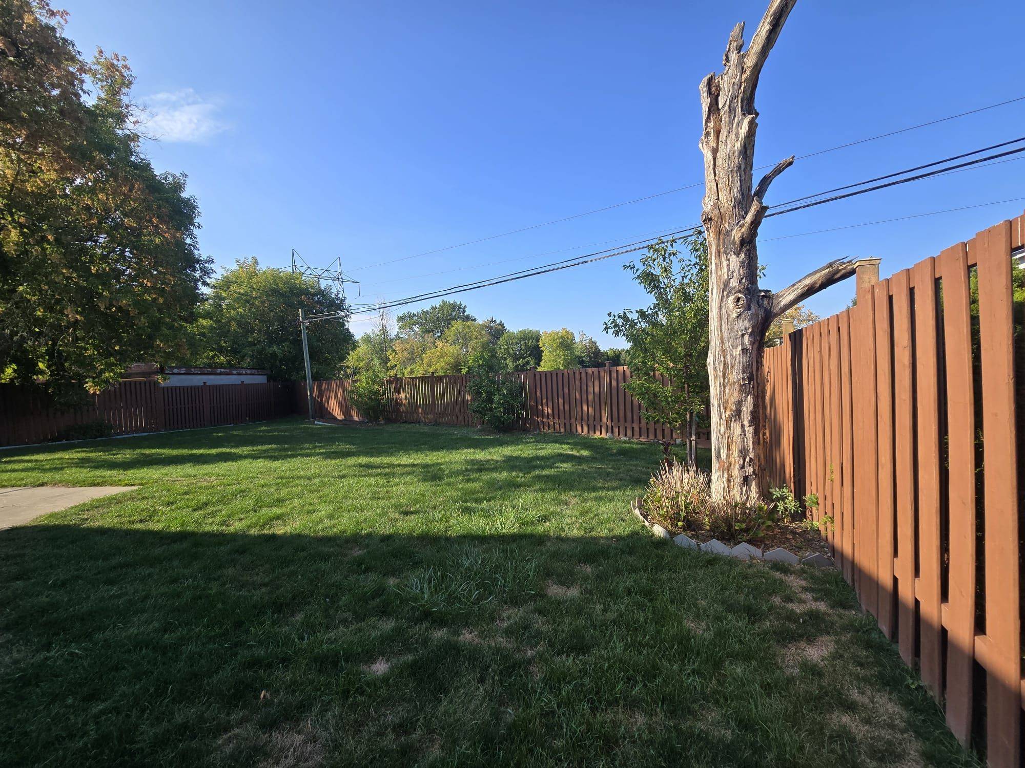 Toronto E04, ON M1R 3W8,15 Princemere CRES