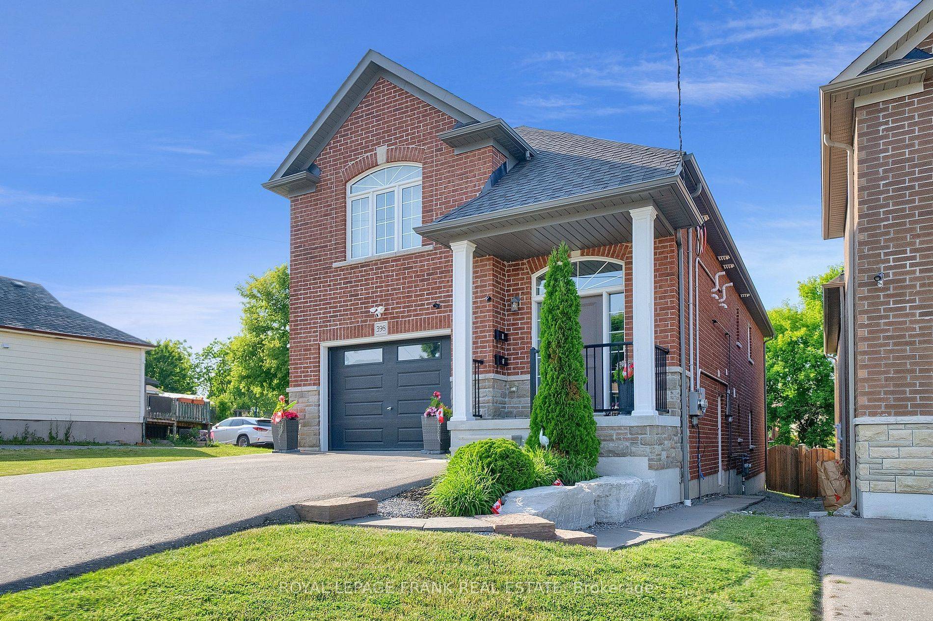 Oshawa, ON L1H 2R1,398 Olive AVE
