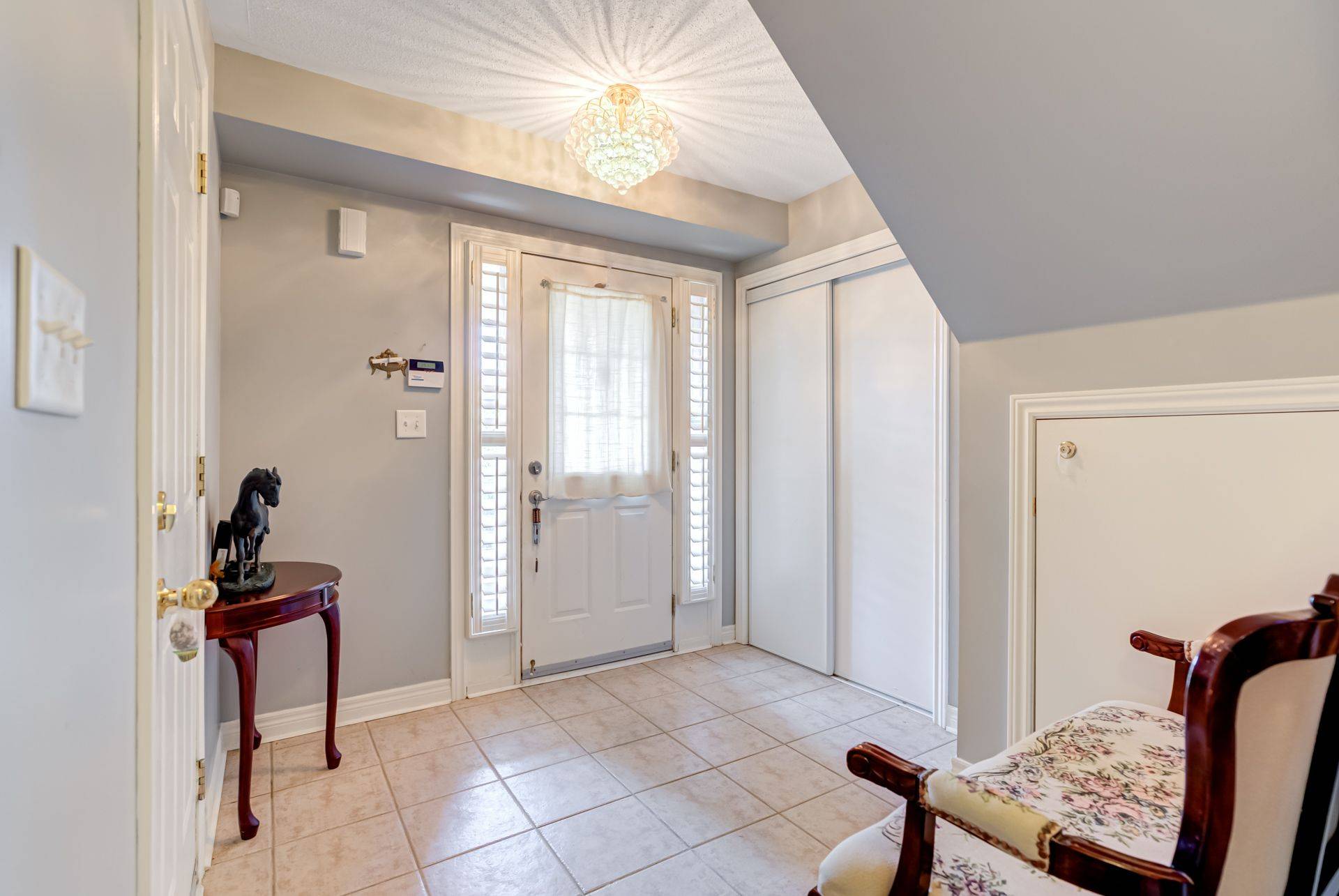 Toronto E11, ON M1X 1Z4,21 Polarlights WAY