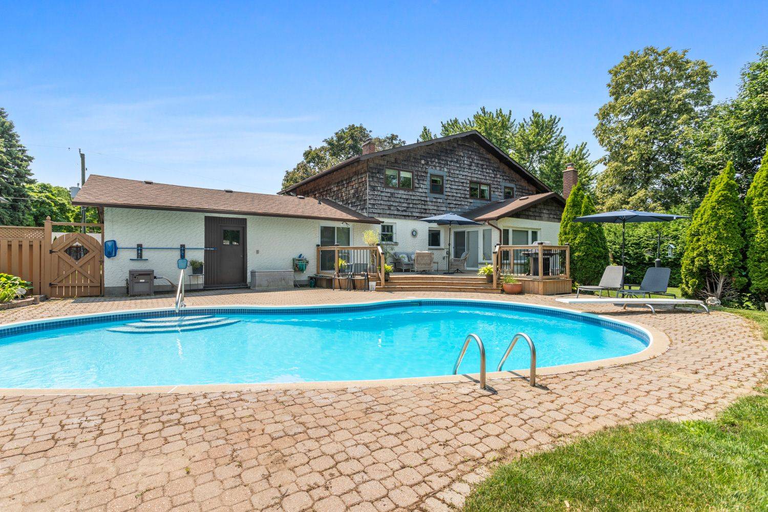 Oshawa, ON L1K 2A9,848 Swiss HTS