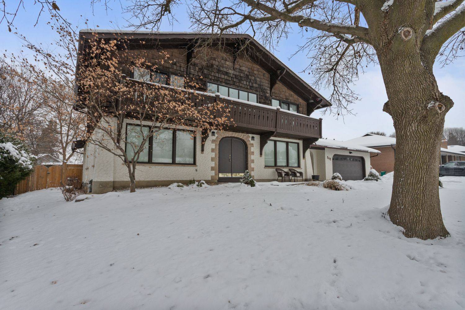 Oshawa, ON L1K 2A9,848 Swiss HTS