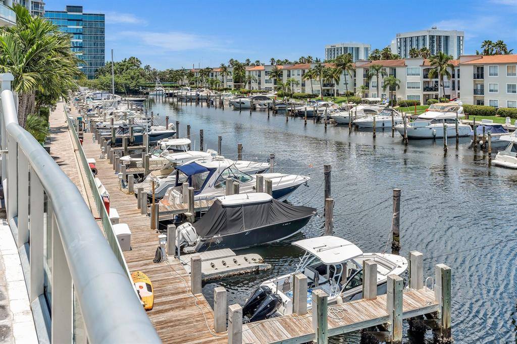 Aventura, FL 33180,3131 NE 188th Street #2-1201