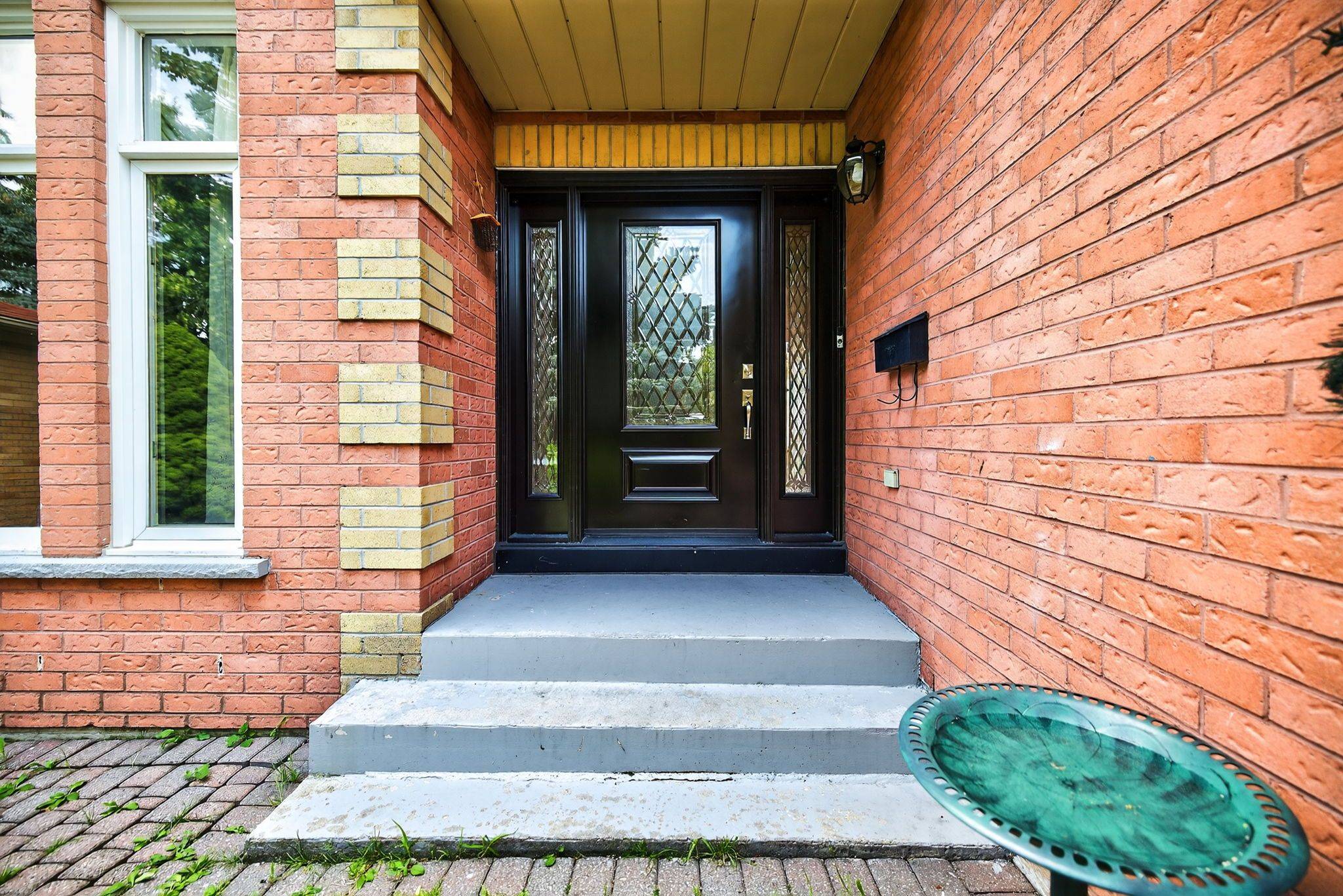 Markham, ON L3R 8W5,25 Heatherwood CRES