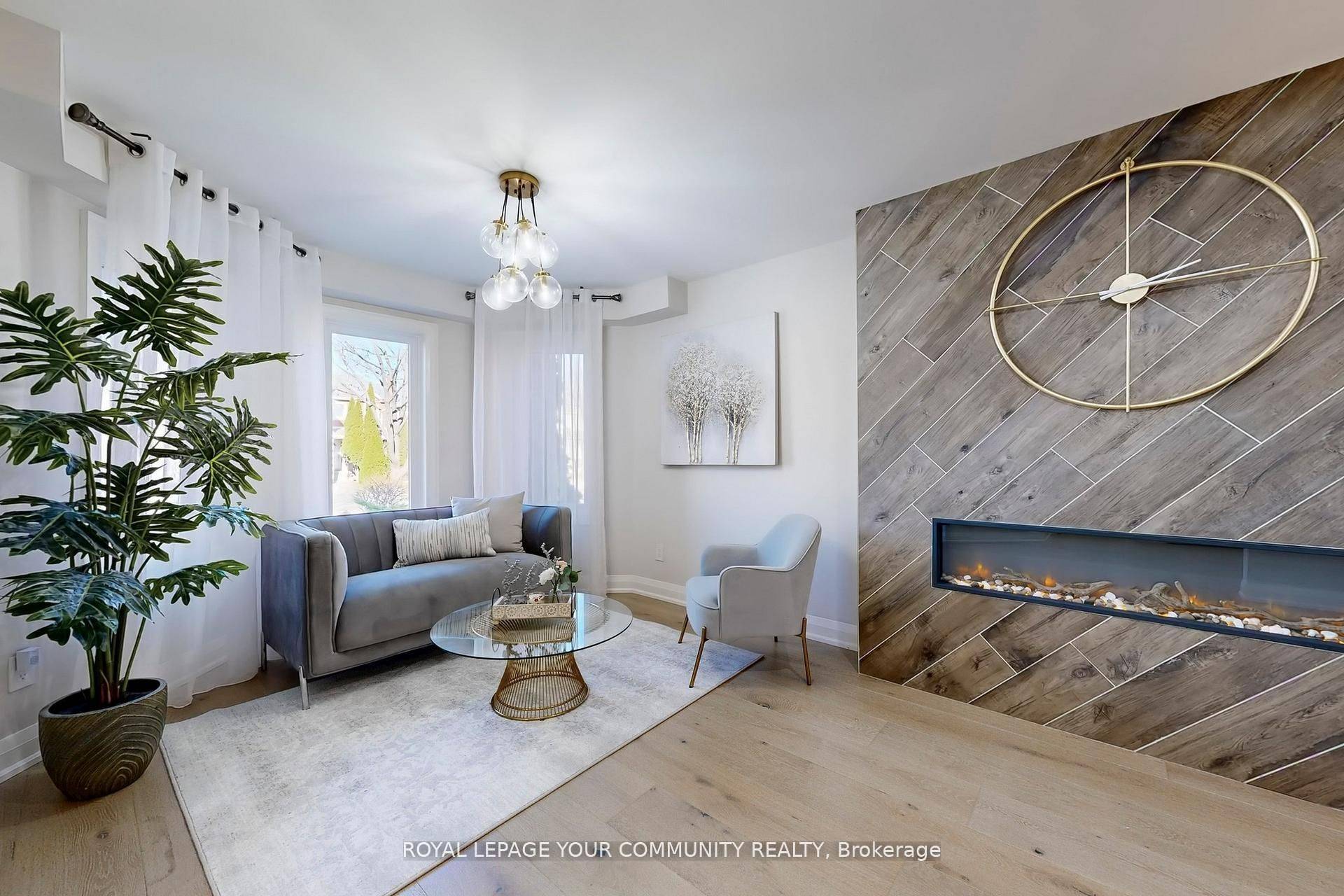 Vaughan, ON L4J 7X8,236 Thornway AVE