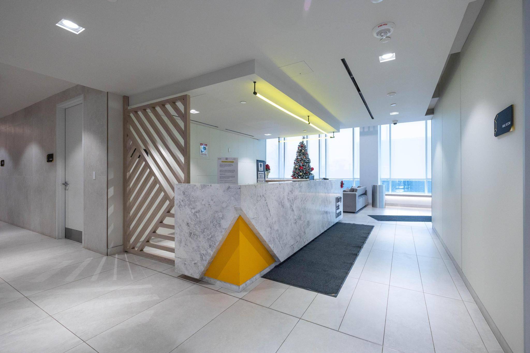 Toronto W08, ON M8Z 0G5,36 Zorra ST #326