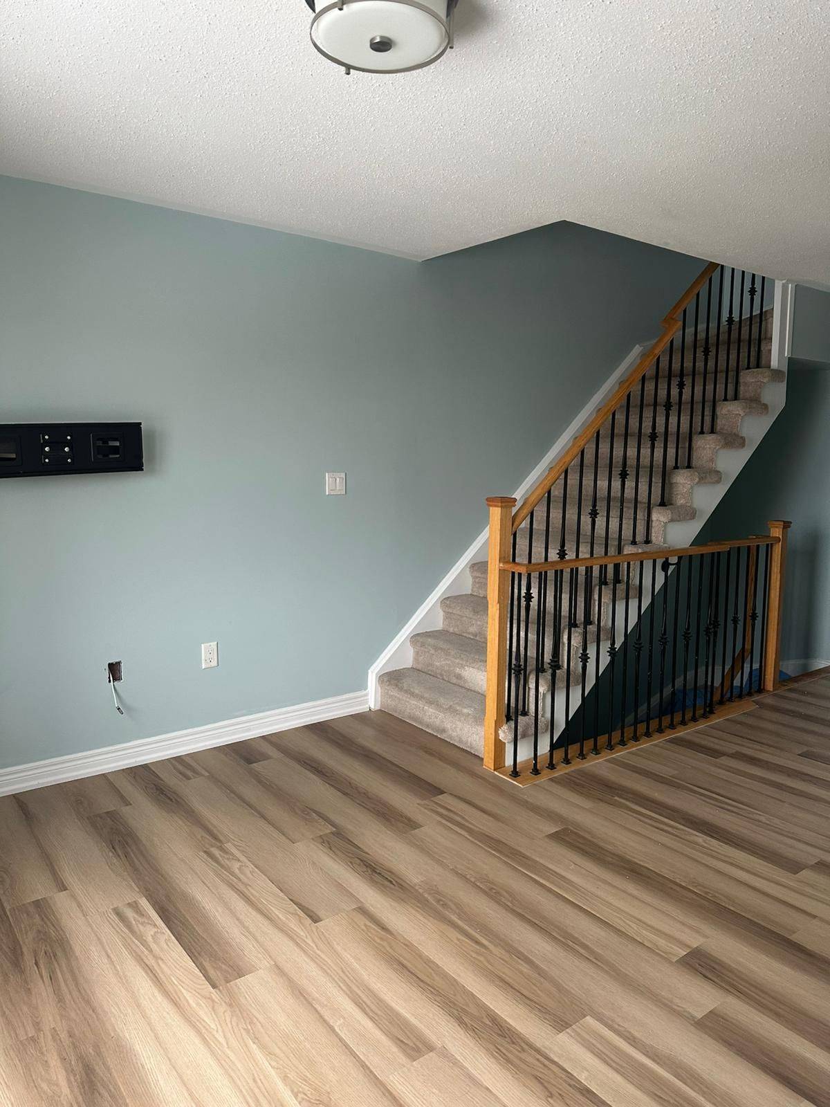 Brampton, ON L7A 4B6,6 Soldier ST