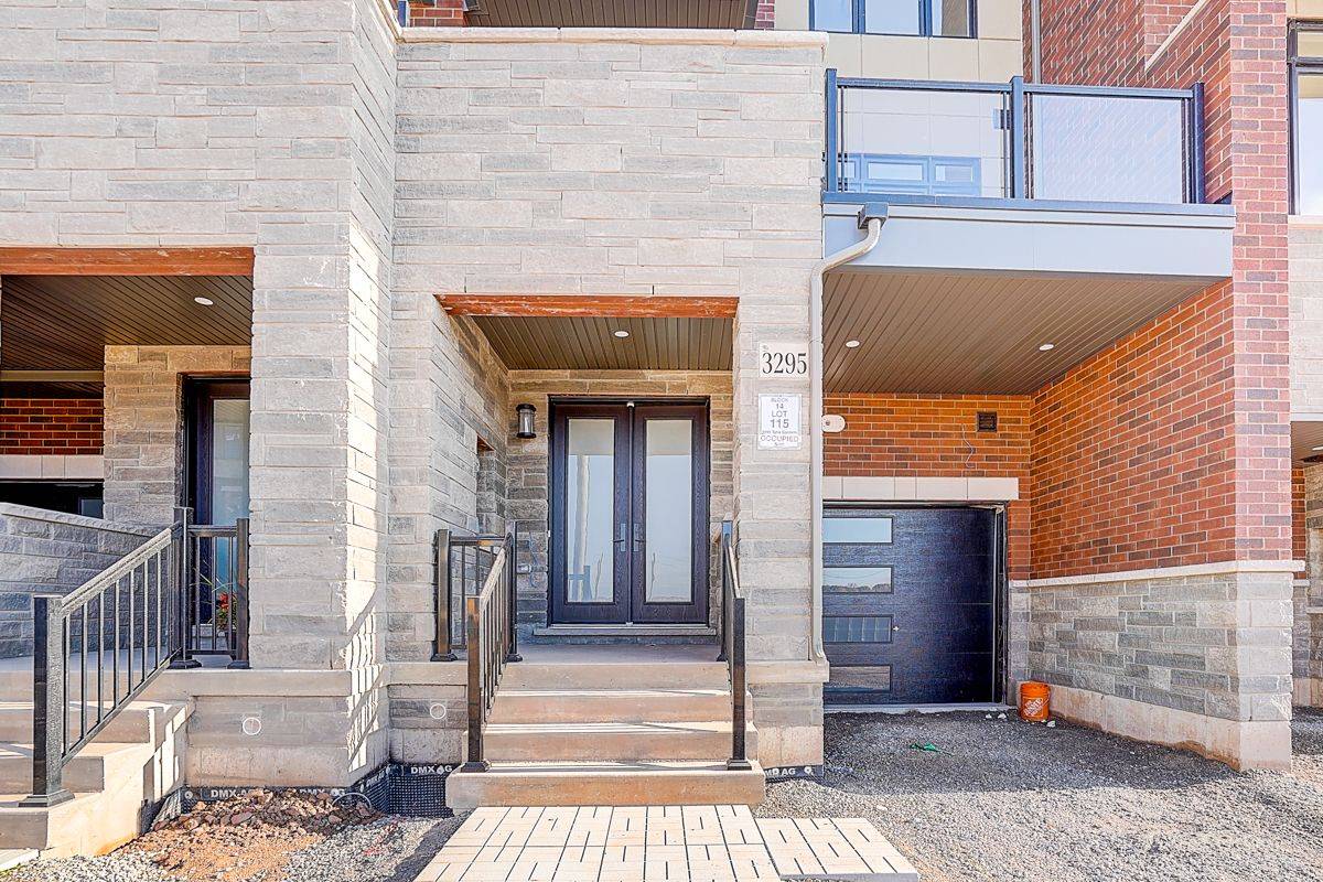 Oakville, ON L6M 5R9,3295 Taha Gardens N/A W