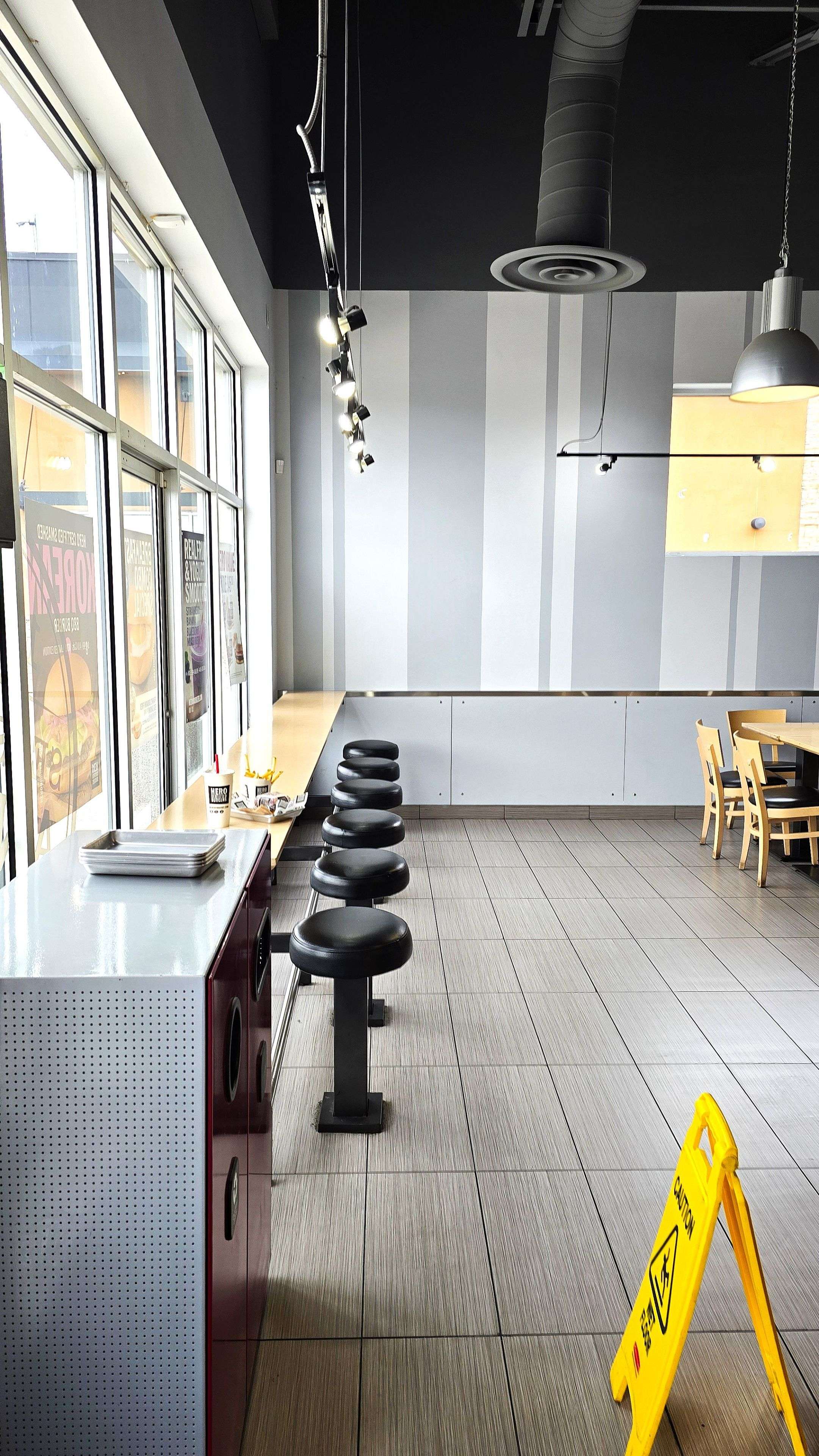 Mississauga, ON L5N 0A2,2969 Argentia RD #5