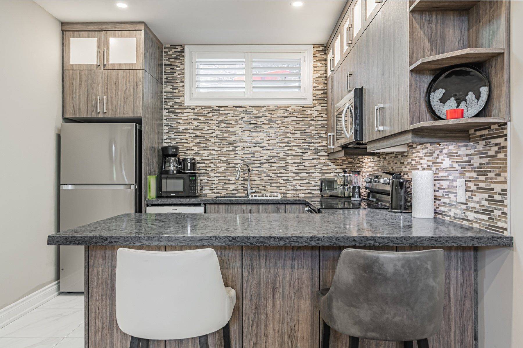 Mississauga, ON L5A 2P1,2379 Cliff RD #Basement