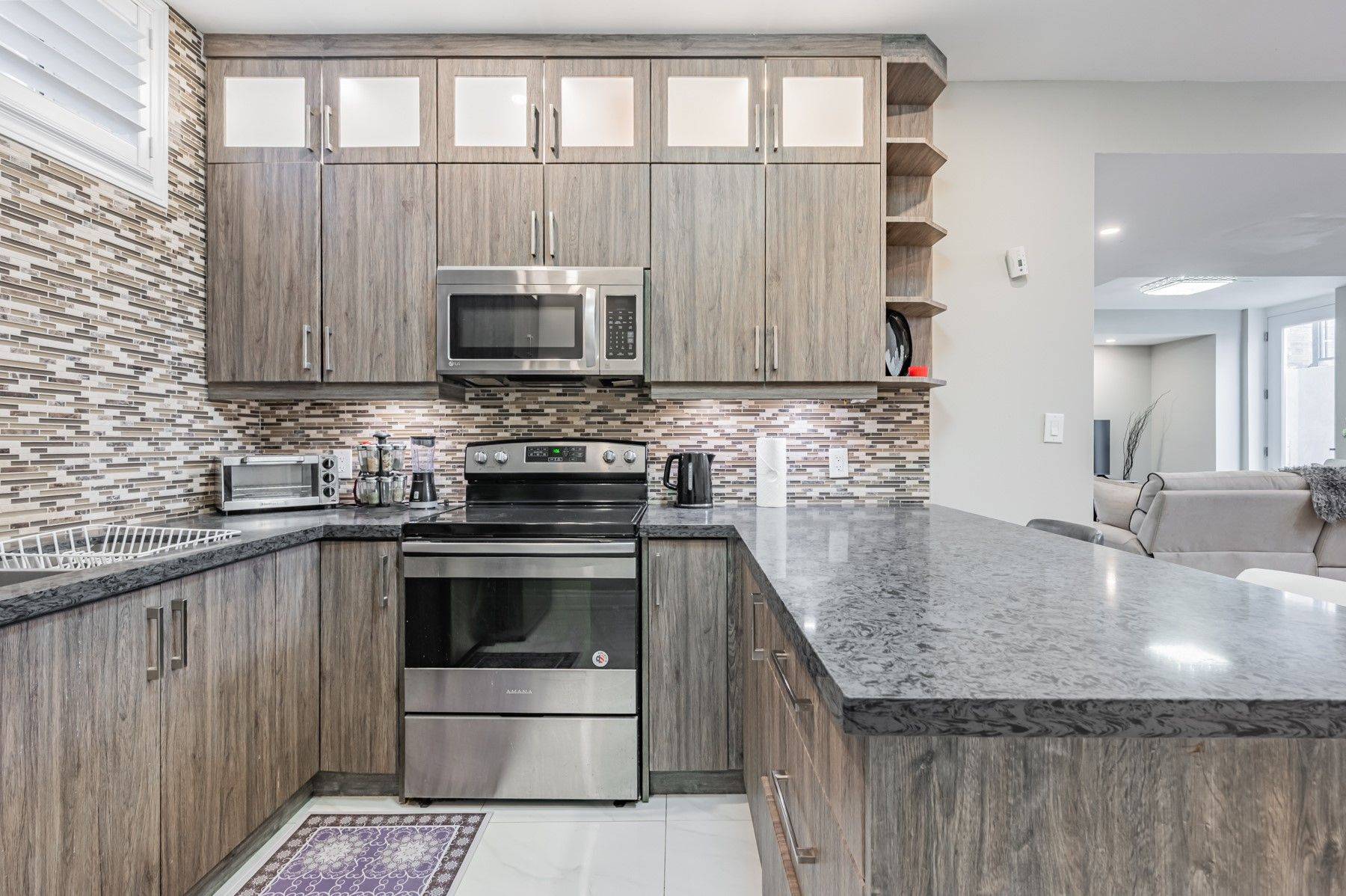 Mississauga, ON L5A 2P1,2379 Cliff RD #Basement