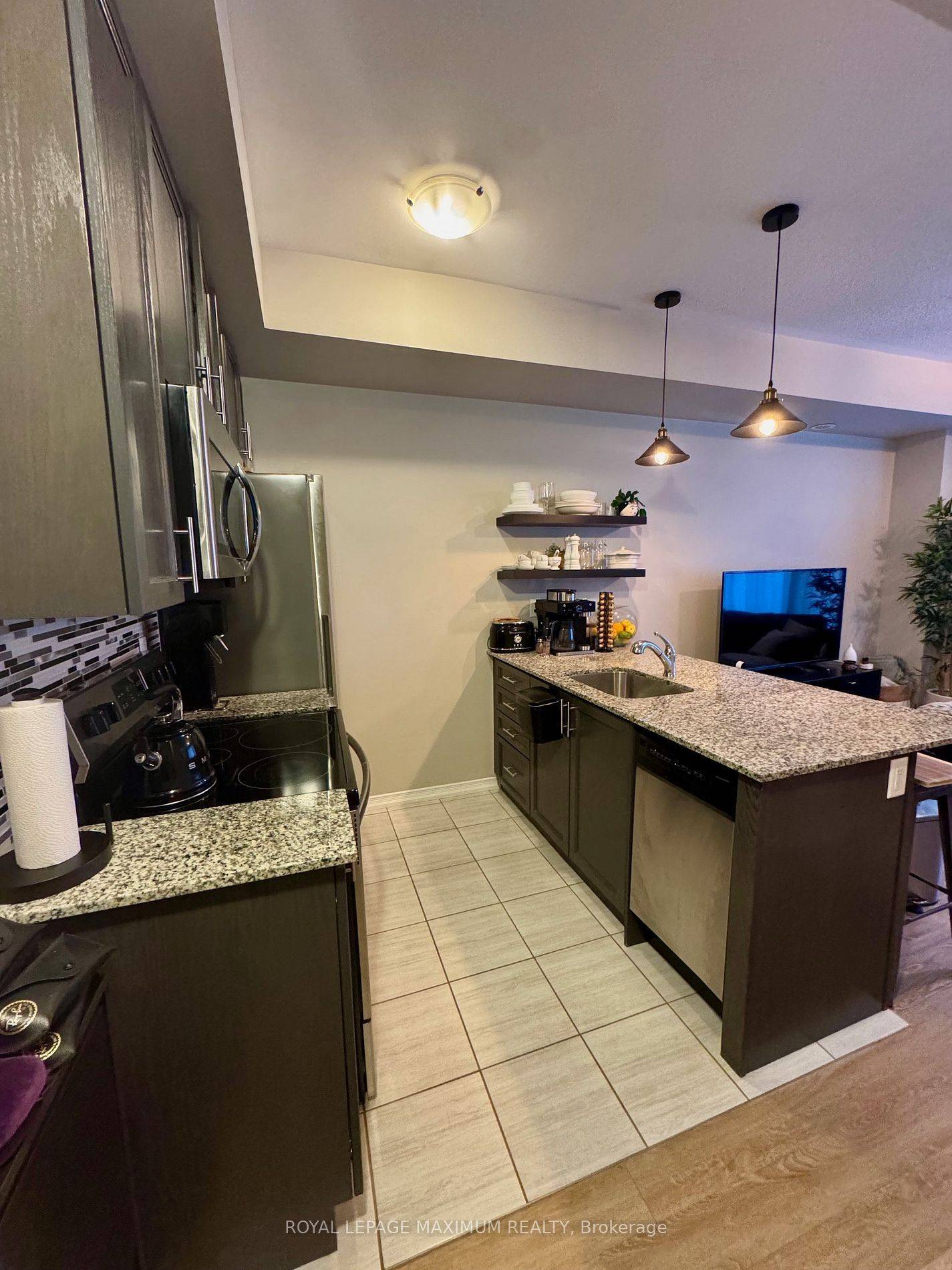 Toronto W08, ON M8Z 0E3,30 Fieldway RD #92