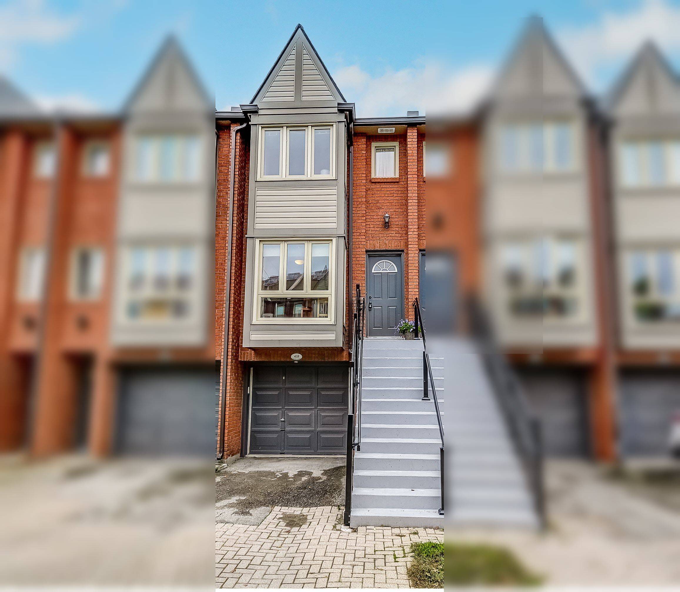 Burlington, ON L7S 2H7,895 Maple AVE #418