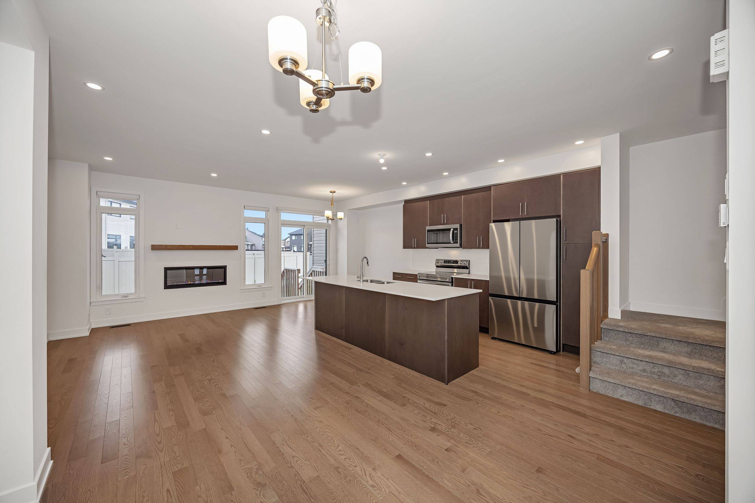 Barrhaven, ON K2J 6Y8,4007 Jockvale RD