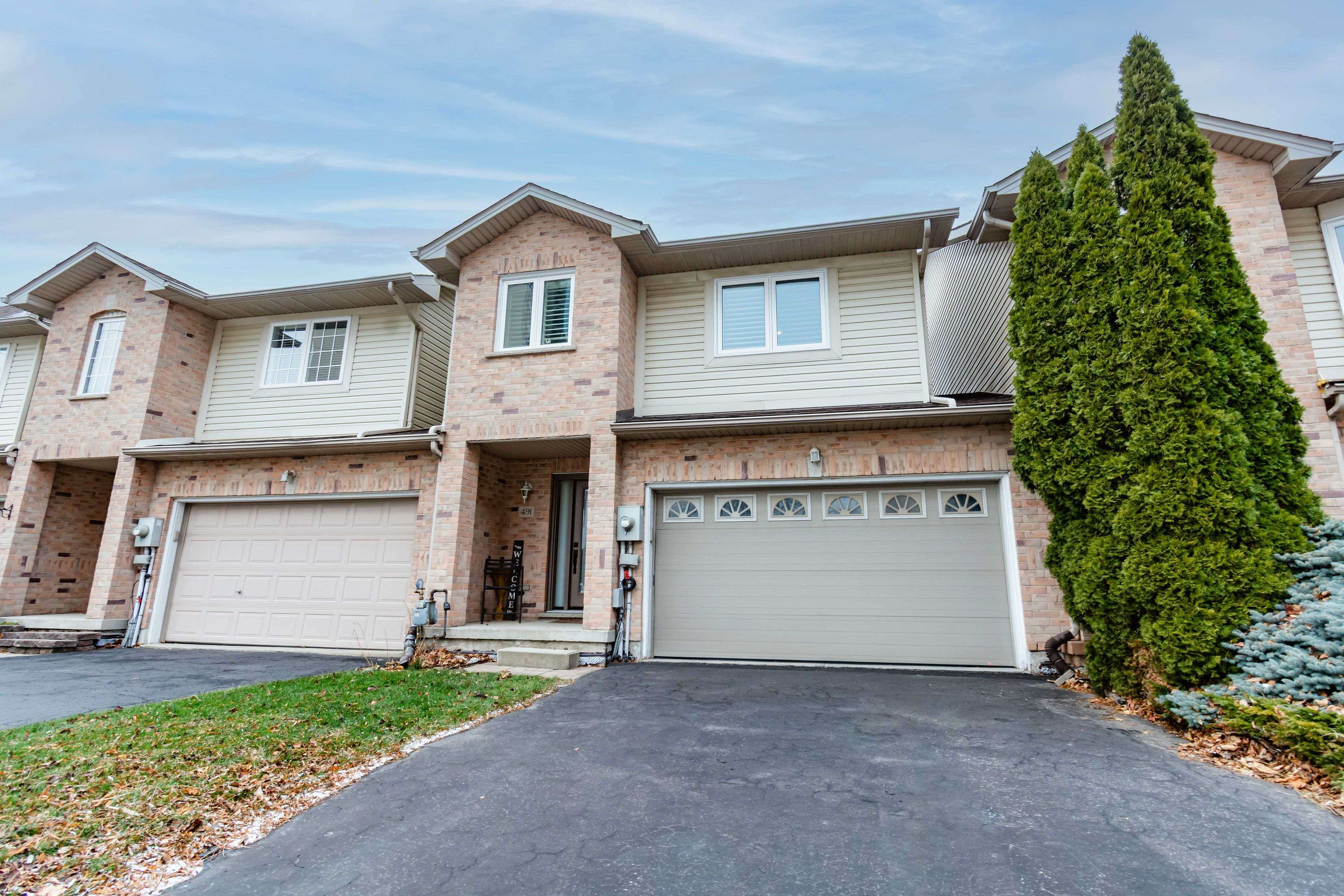 Hamilton, ON L8E 6A3,491 Green RD