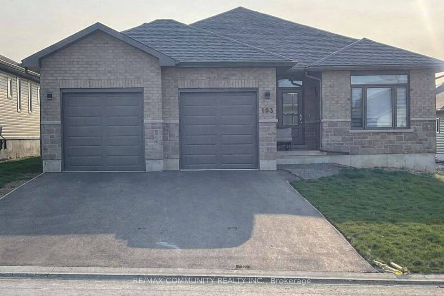 Quinte West, ON K8V 6W2,103 Northumberland BLVD