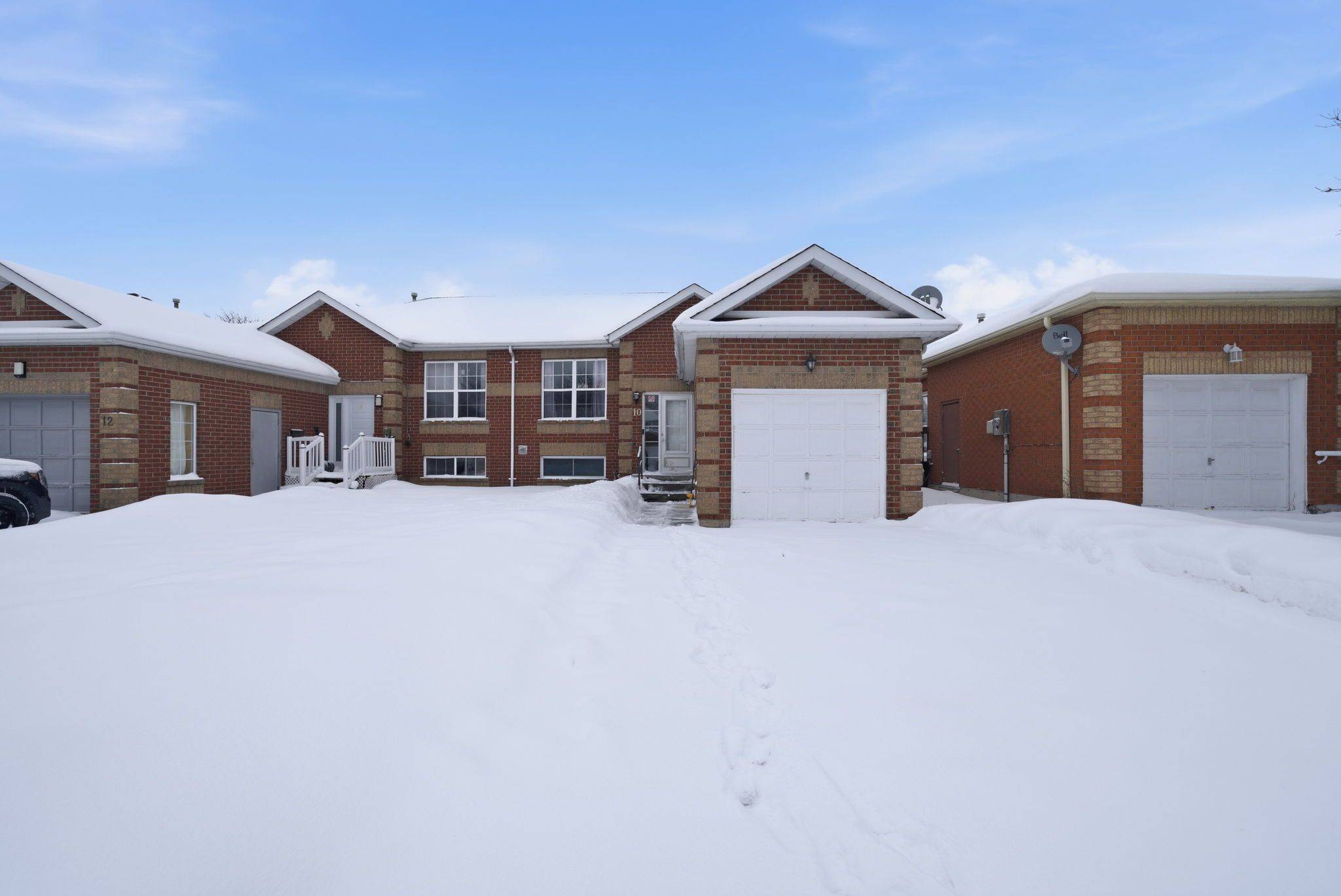 Kawartha Lakes, ON K9V 6E2,10 Flavelle CRES