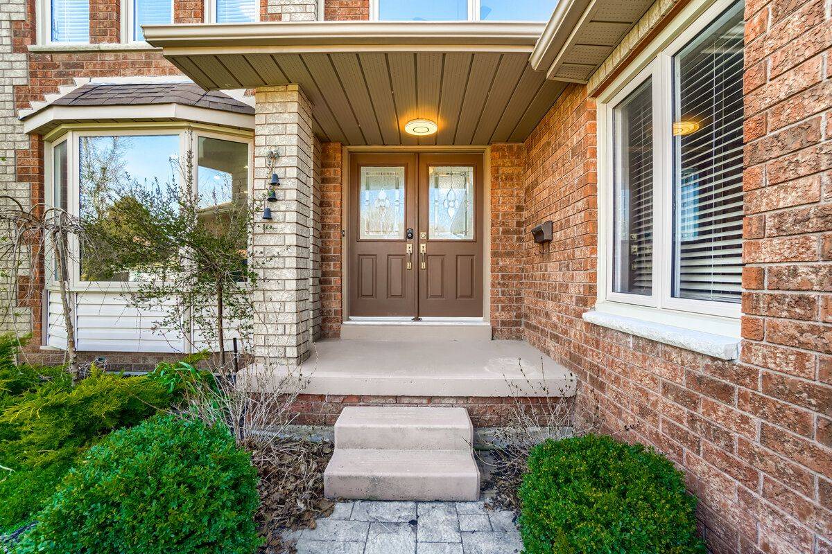 Strathroy-caradoc, ON N7G 4A8,418 Riverview DR