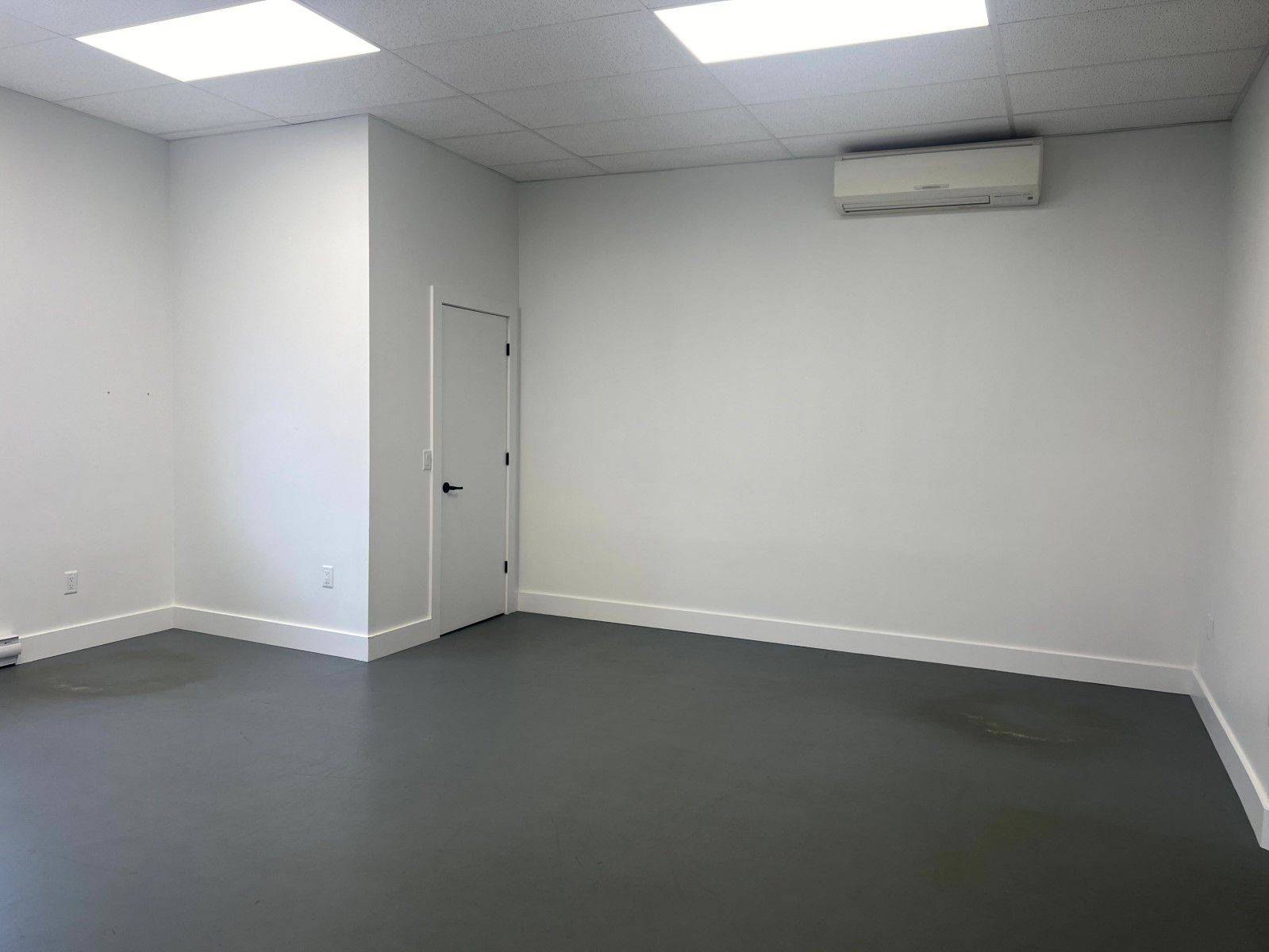 Dysart Et Al, ON K0M 1S0,83 MAPLE AVE #9