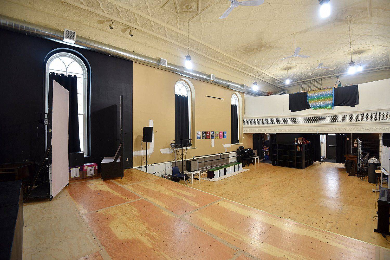 Hamilton, ON L0R 2H0,21 Mill ST N #Main Level