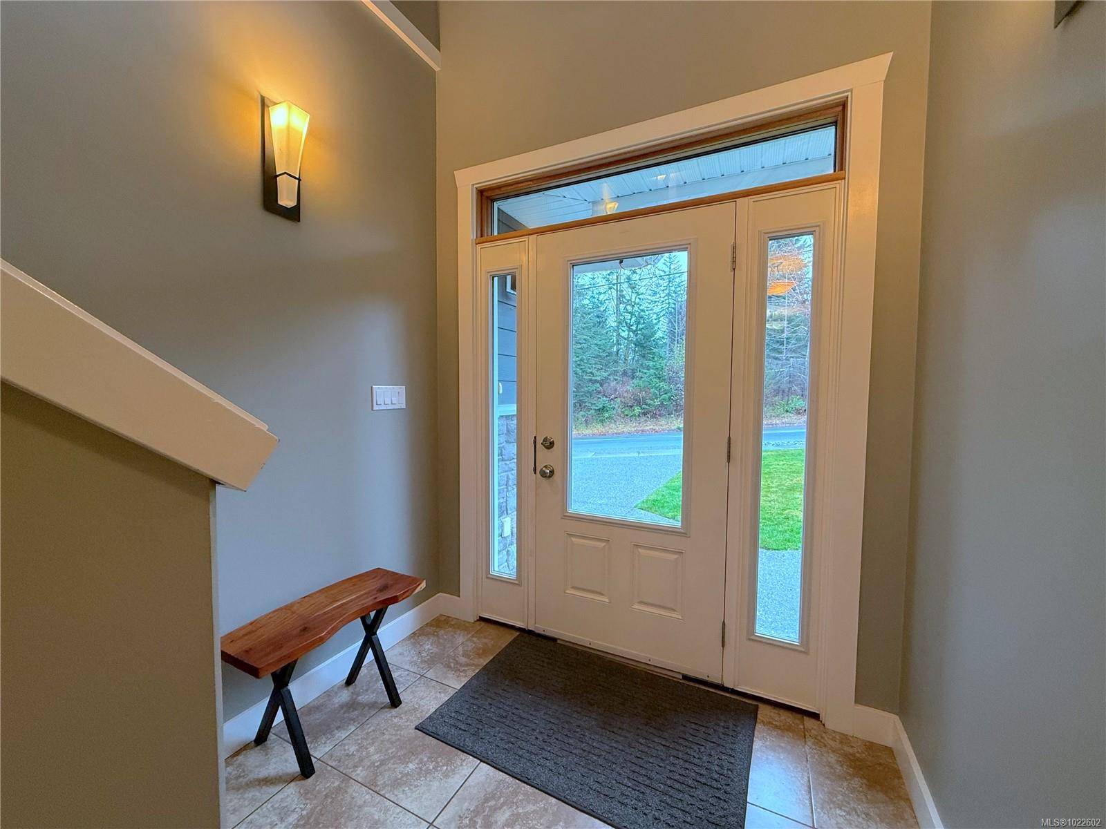 Campbell River, BC V9H 0B3,878 Erickson Rd