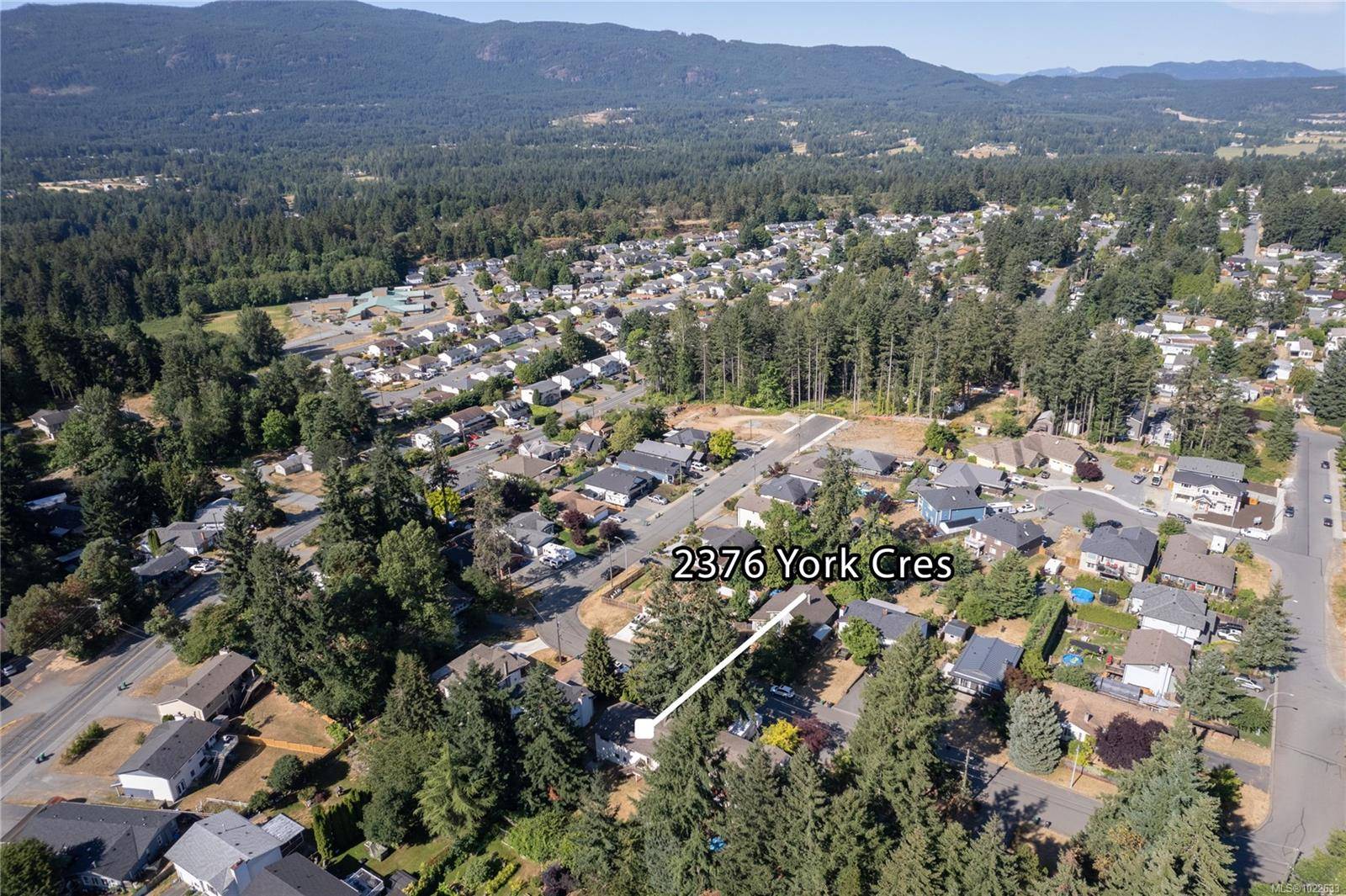 Nanaimo, BC V9T 4N3,2376 York Cres