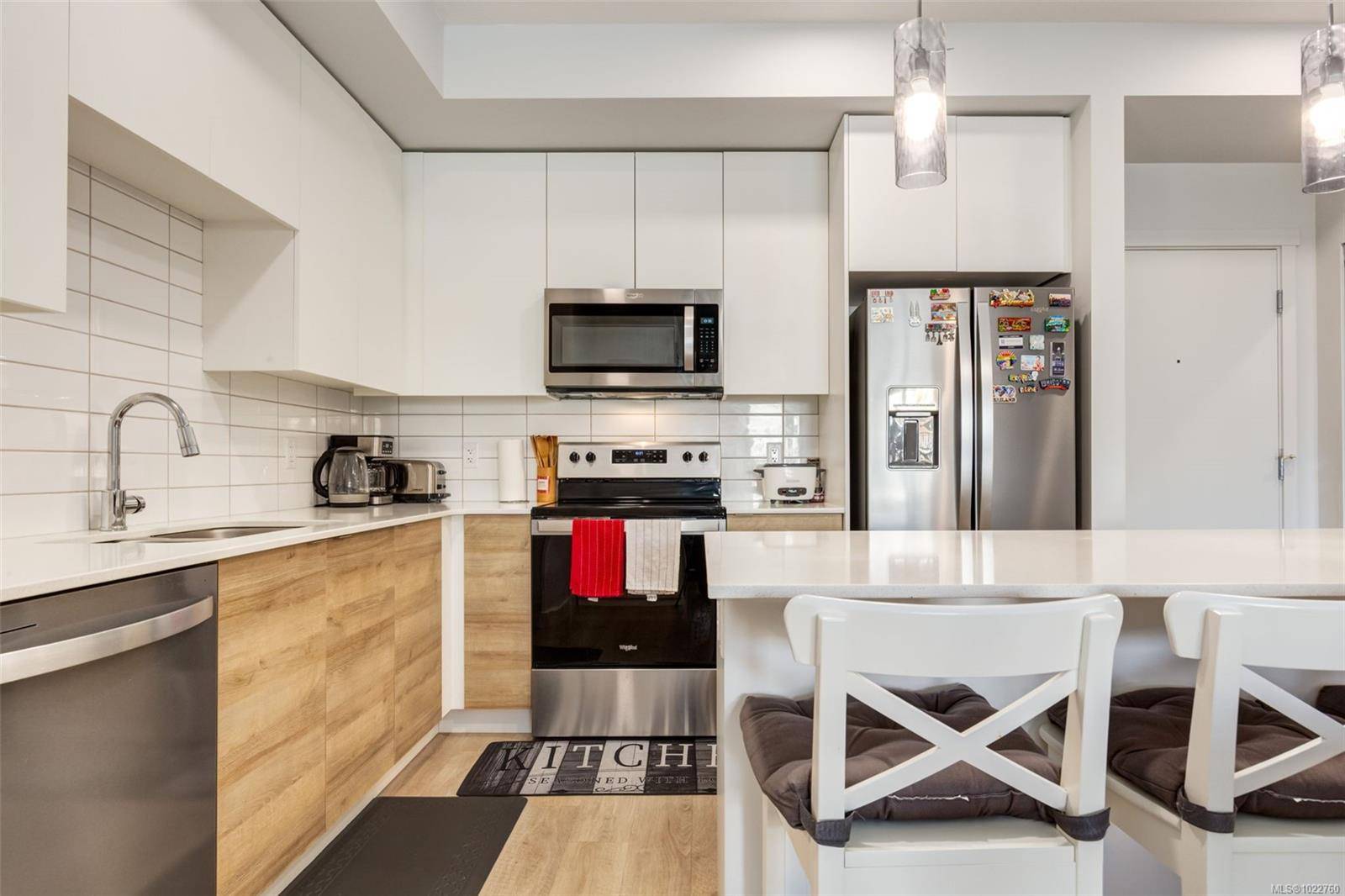 Nanaimo, BC V9T 0M8,4830 Cedar Ridge Pl #310