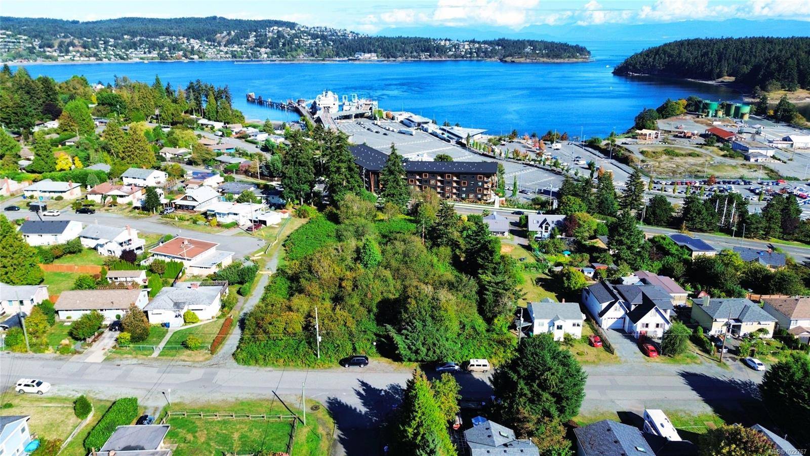 Nanaimo, BC V9S 2X1,565 Brechin Rd