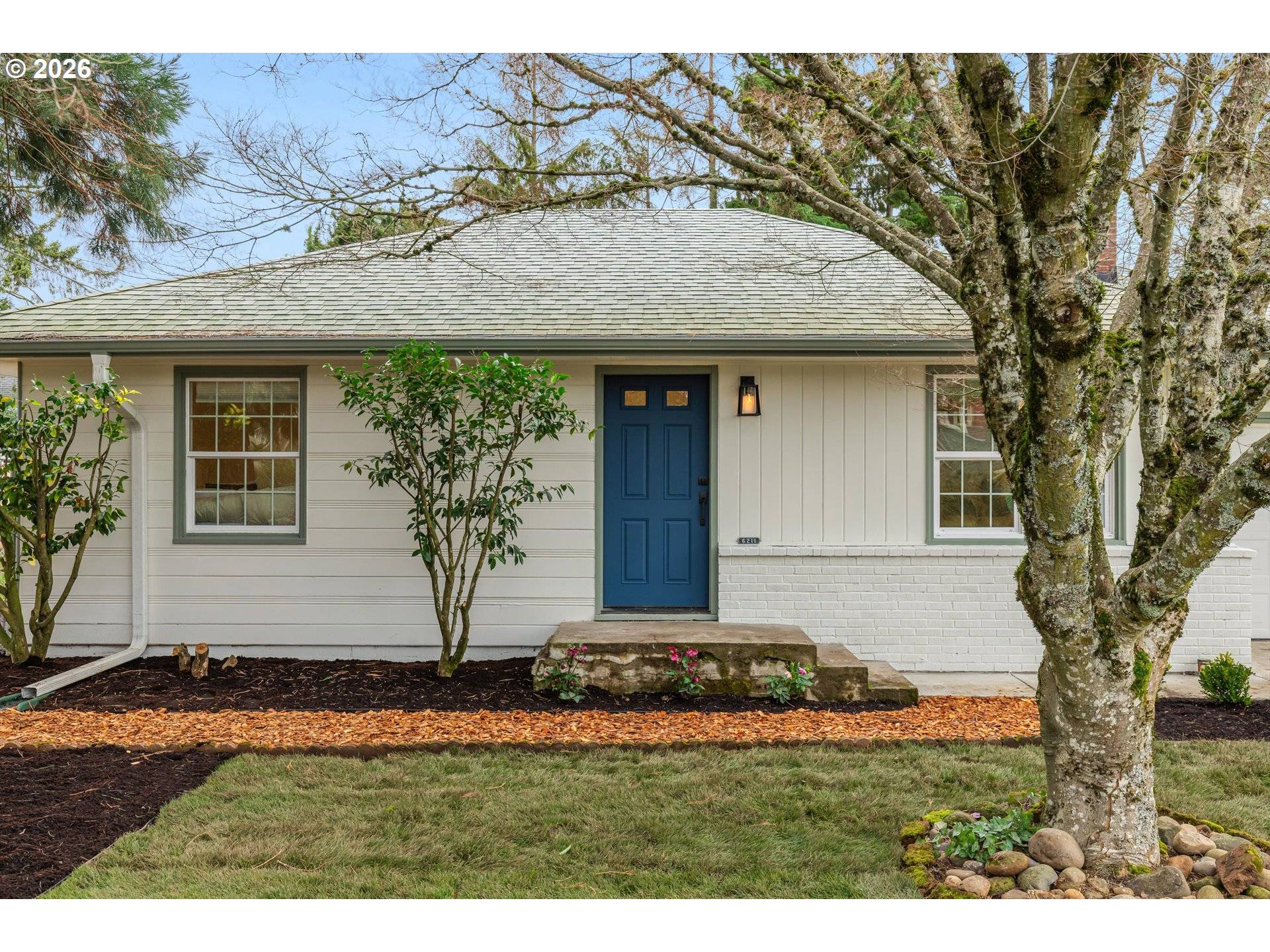 Portland, OR 97206,6211 SE 60TH AVE