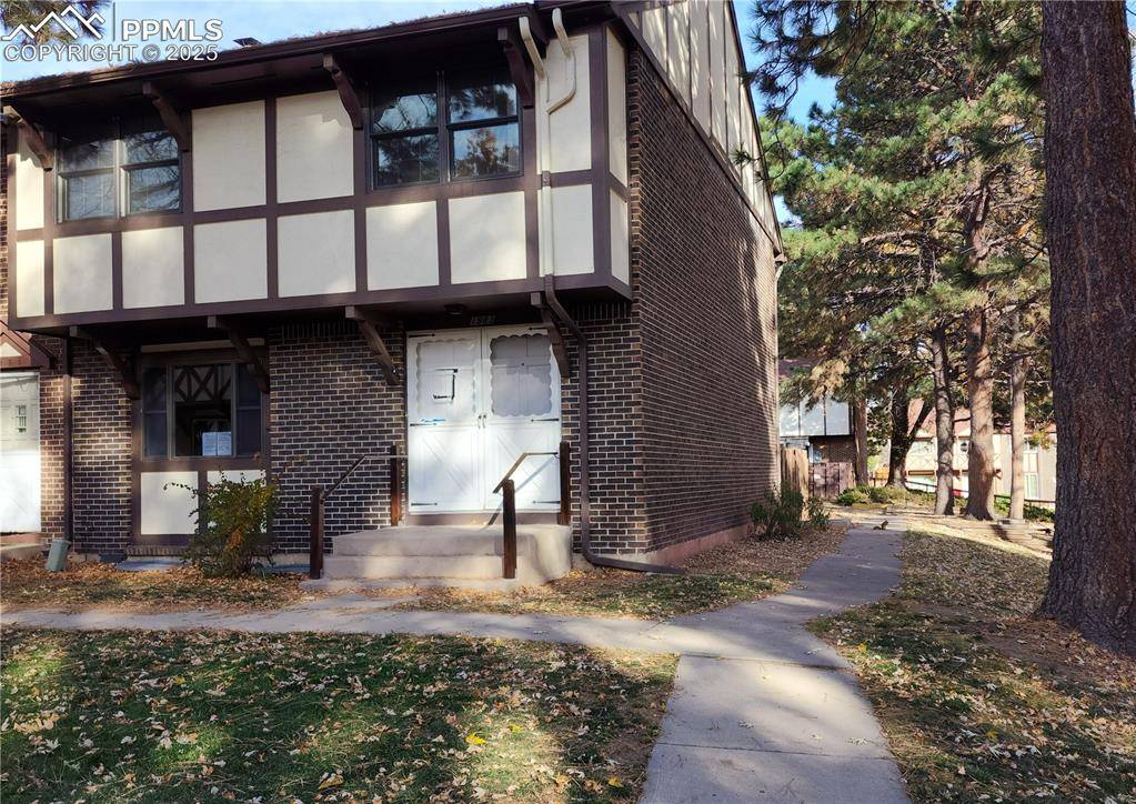 Colorado Springs, CO 80909,1983 N Academy BLVD