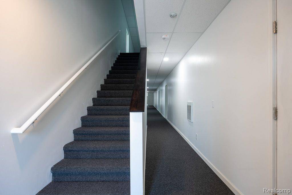 Wayne, MI 48184,35410 VAN BORN RD #303, 305