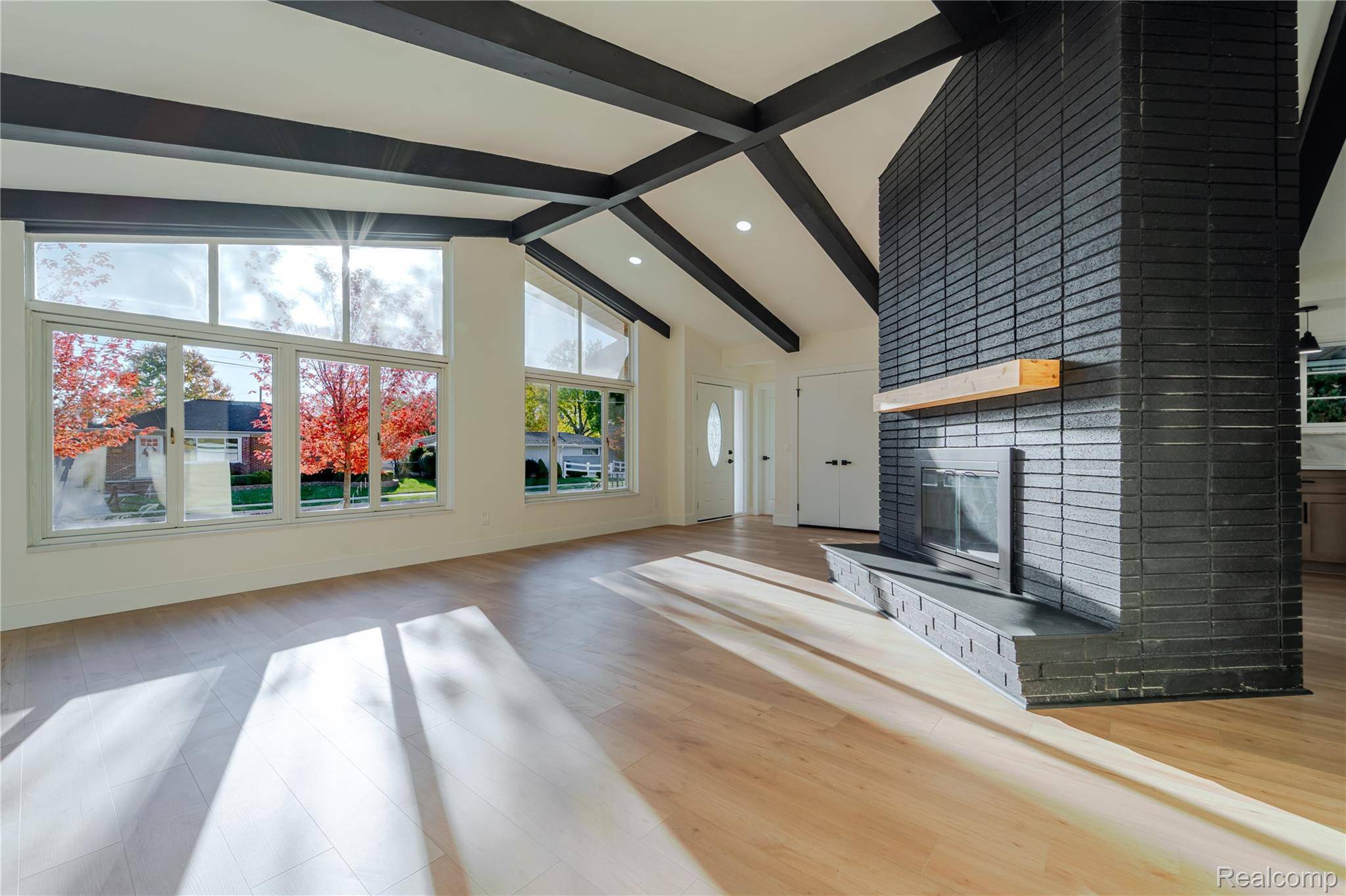 St. Clair Shores, MI 48080,23005 Malvern ST