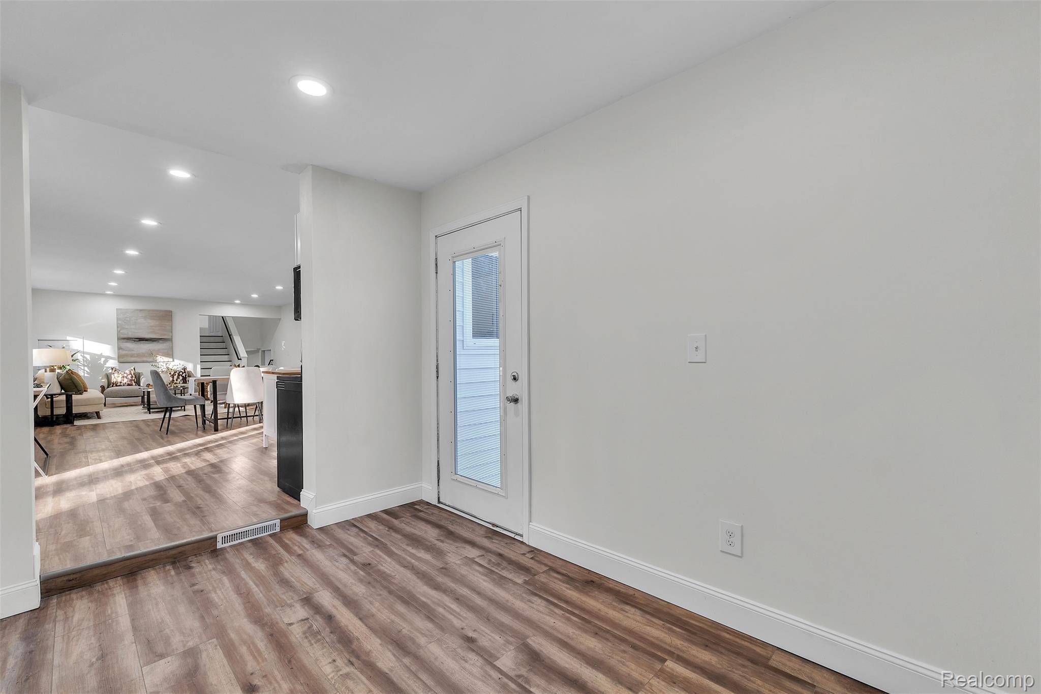 Holly, MI 48442,8165 Leonard DR