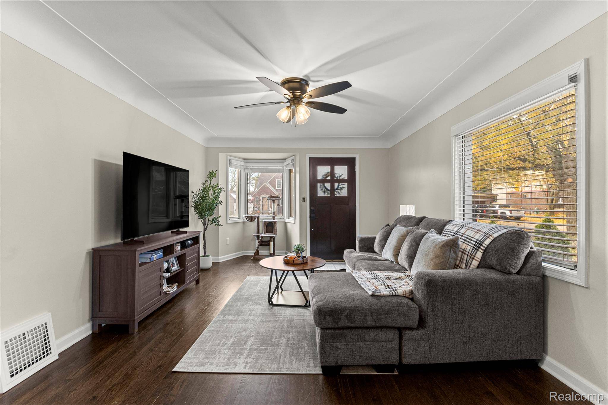 Allen Park, MI 48101,15404 Belmont AVE