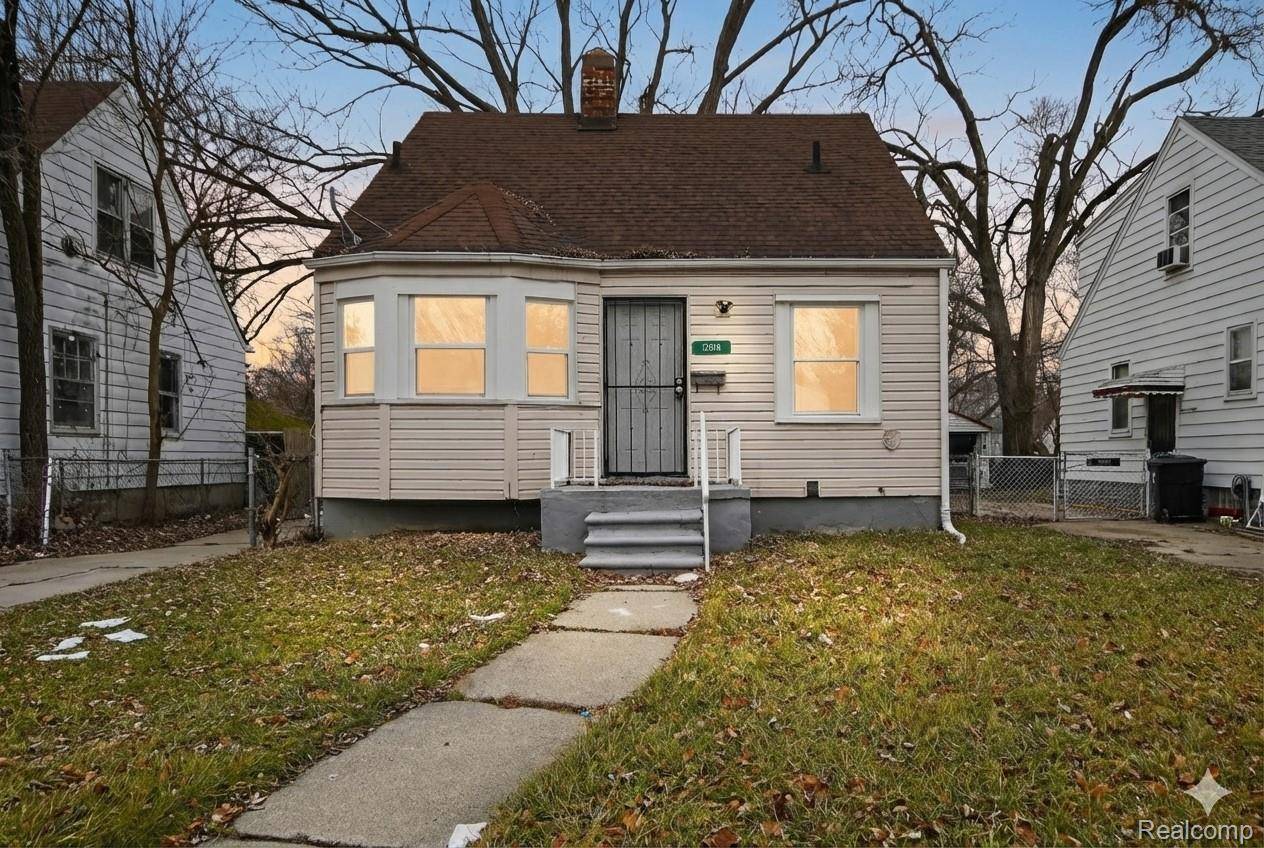 Detroit, MI 48224,12075 Rossiter ST