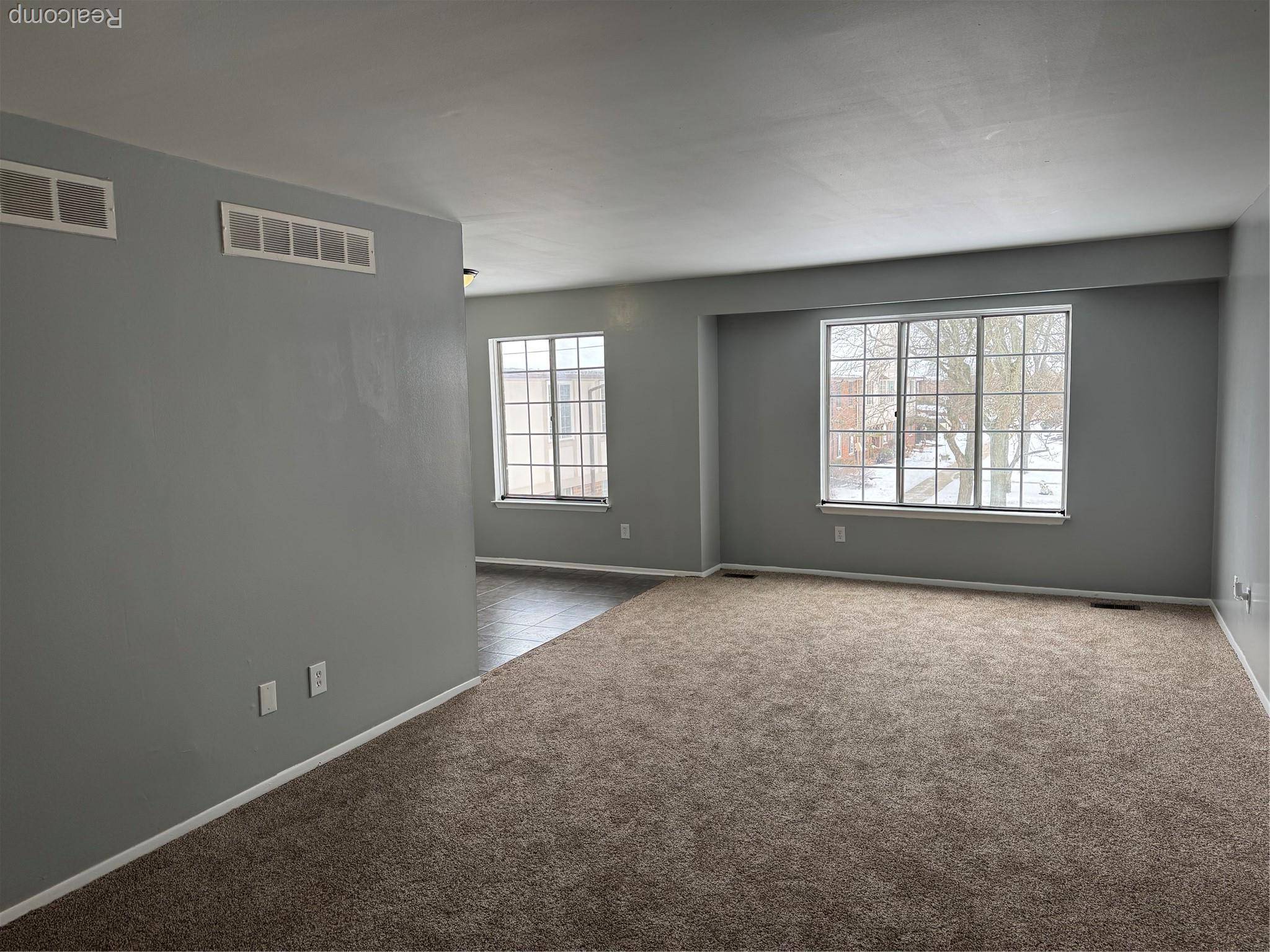 Southfield, MI 48076,30268 Southfield RD #229