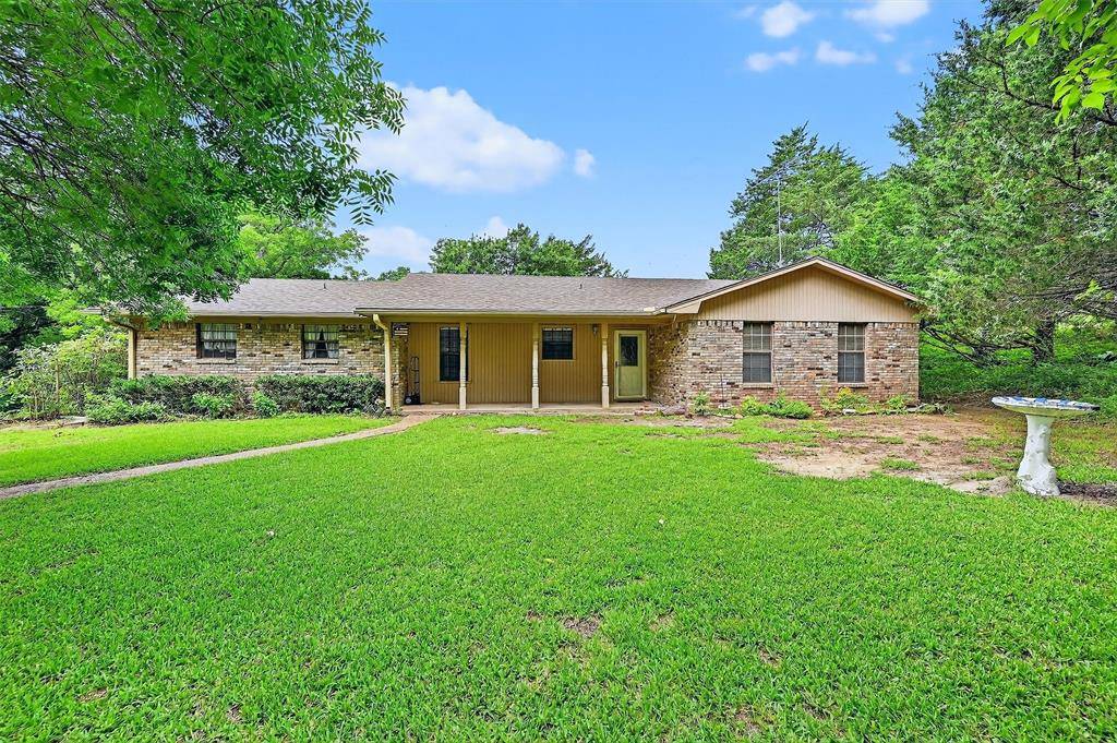 637 Snap Road, Sherman, TX 75090