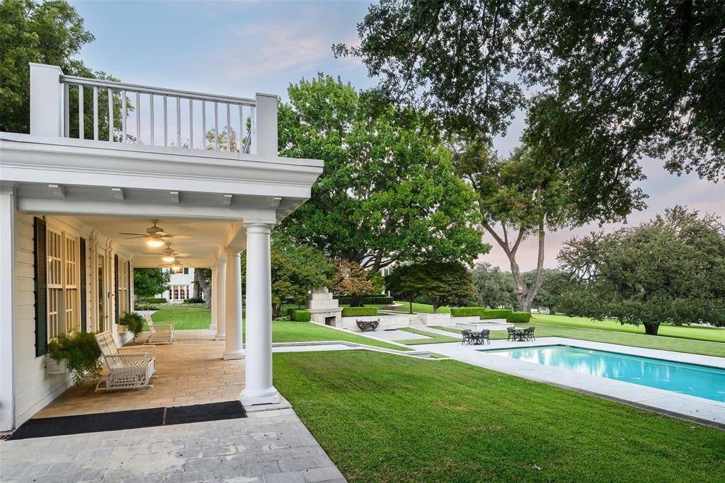 4009 W Lawther Drive, Dallas, TX 75214