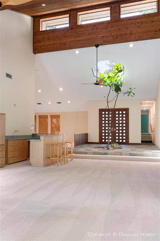 Dallas, TX 75230,10823 Pagewood Place