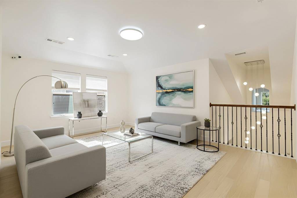 Celina, TX 75009,411 Overton Avenue