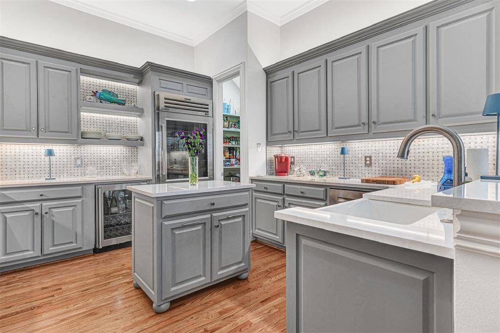 Dallas, TX 75219,4614 Gilbert Avenue