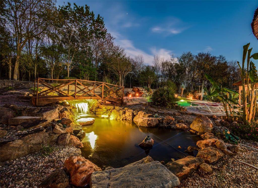 Whitewright, TX 75491,4939 Rose Hill Road